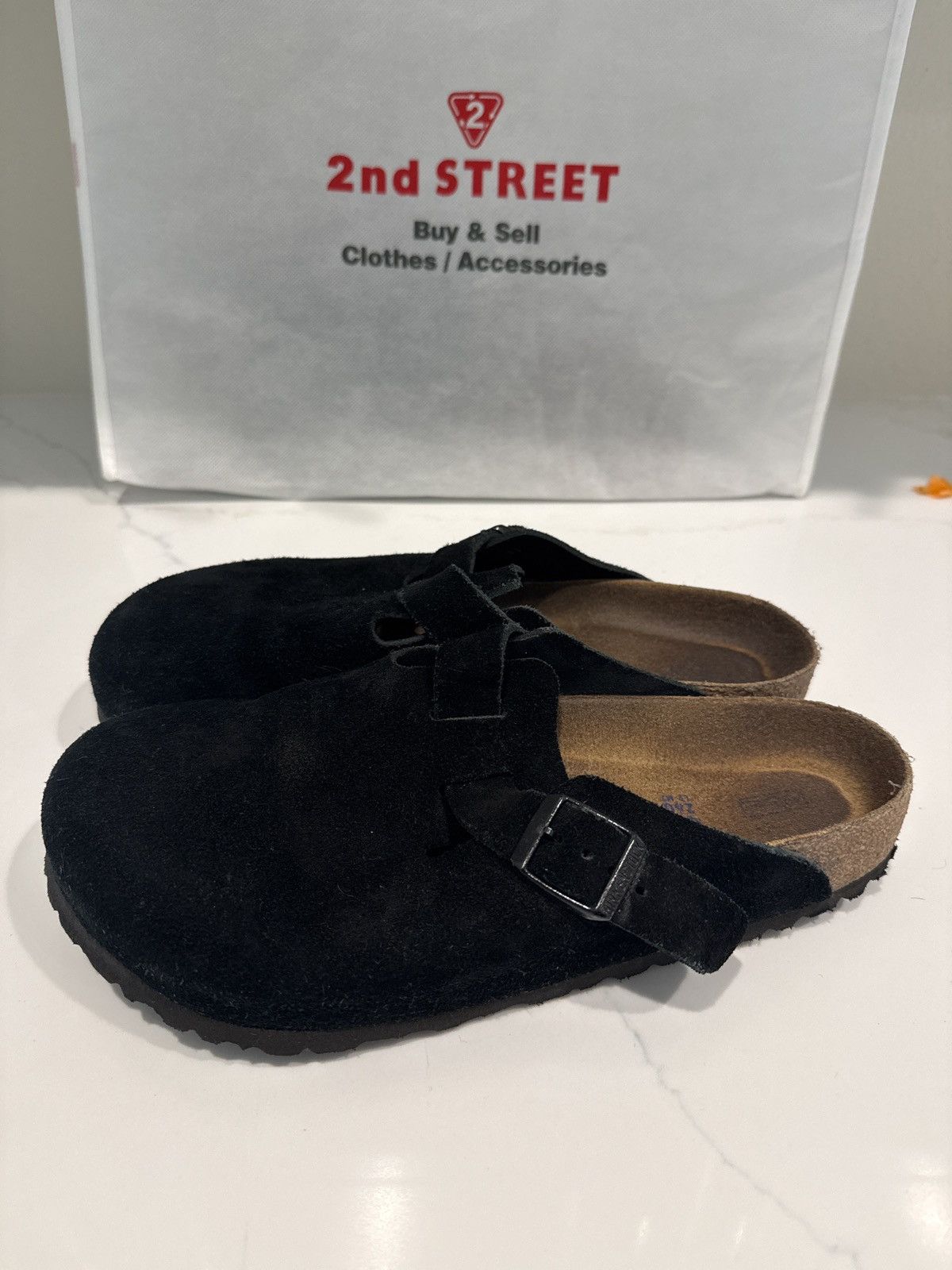 Birkenstock Birkenstock boston suede soft top - black Size US 7 / EU 40 - 2 Thumbnail