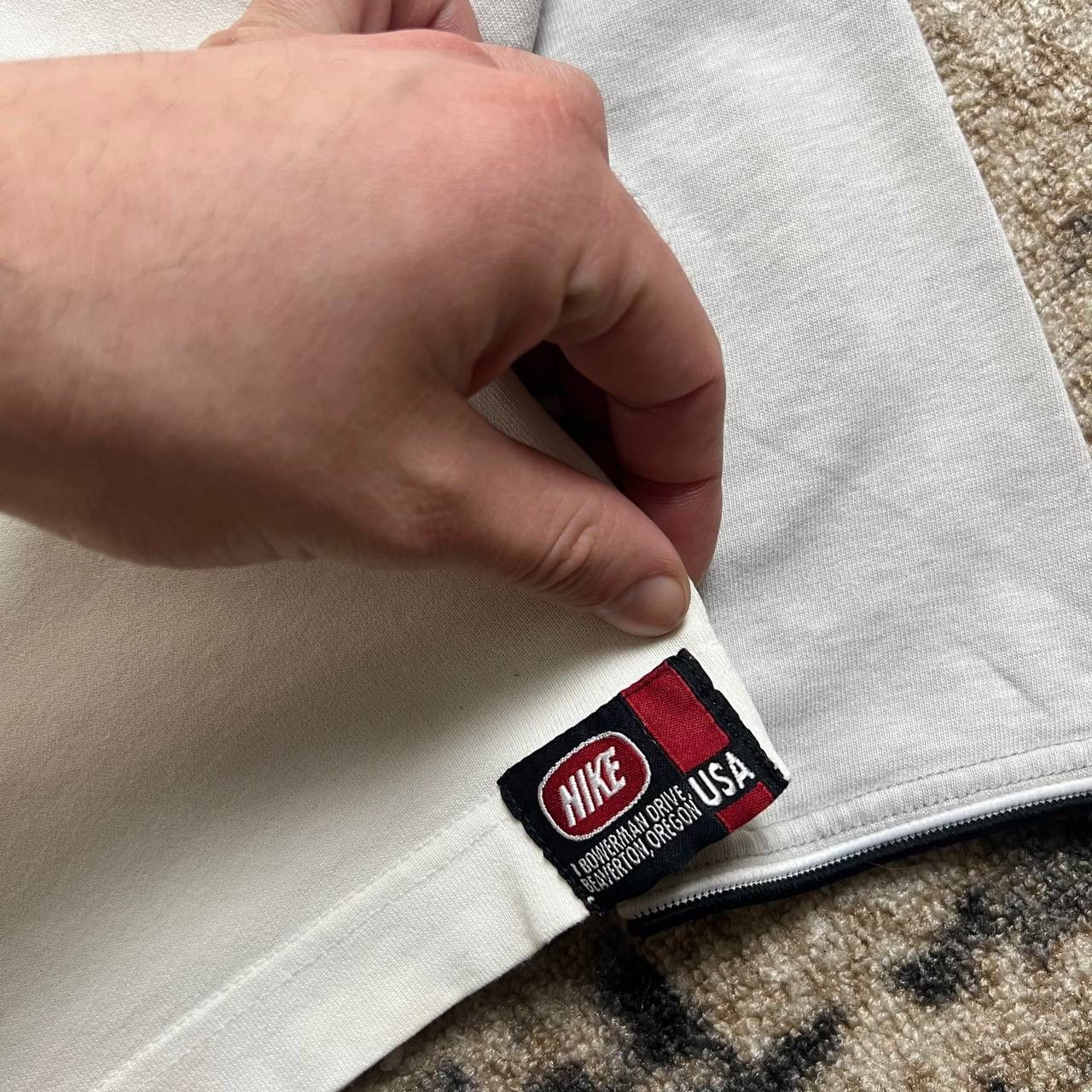 Nike Nike Vintage Y2K Big Logo Longsleeve Streetwear Style Size US S / EU 44-46 / 1 - 7 Thumbnail
