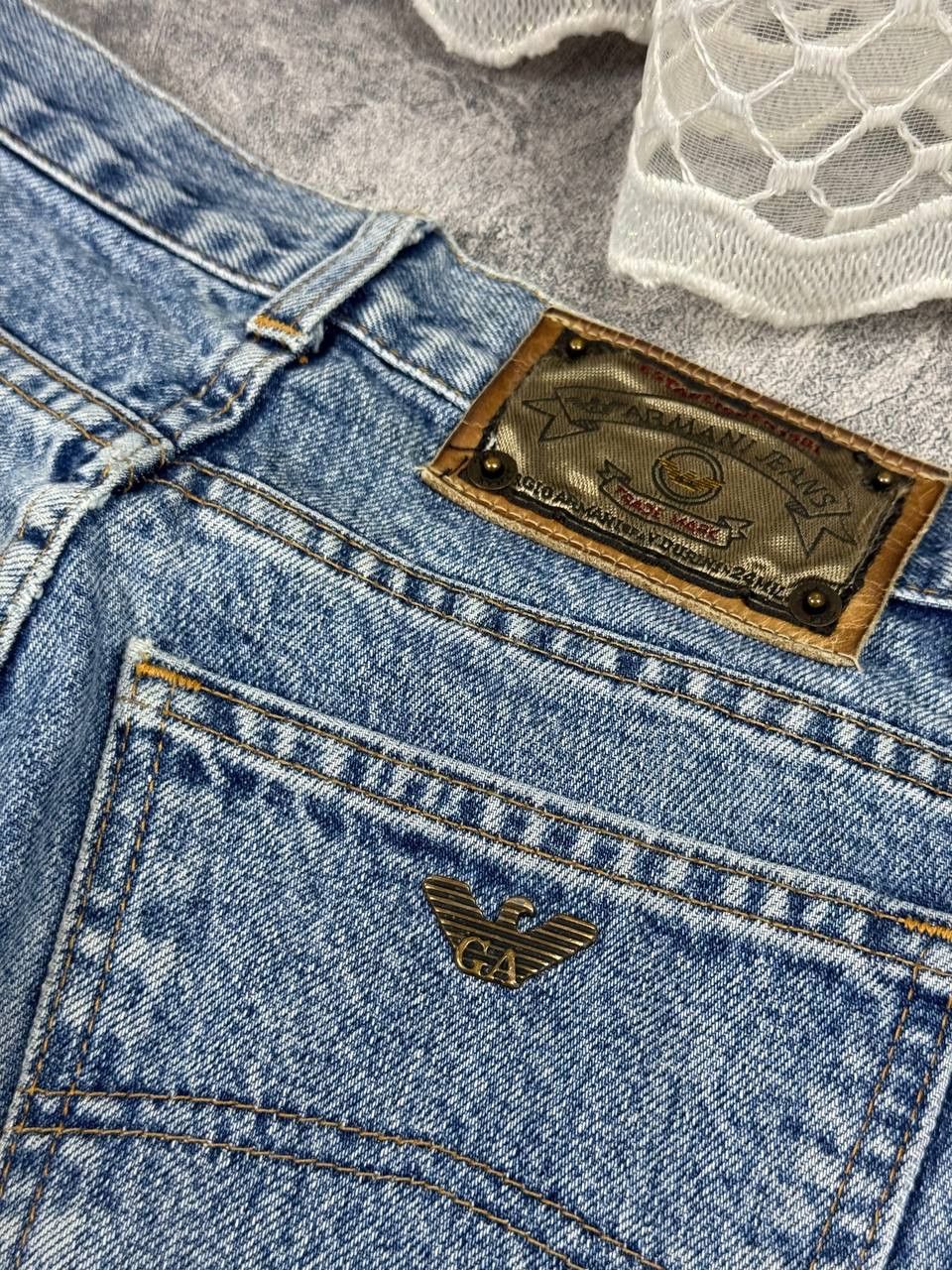 Armani Vintage 90's Armani Jeans Metal Logo Blue Denim Comfort fit Size US 29 - 2 Thumbnail