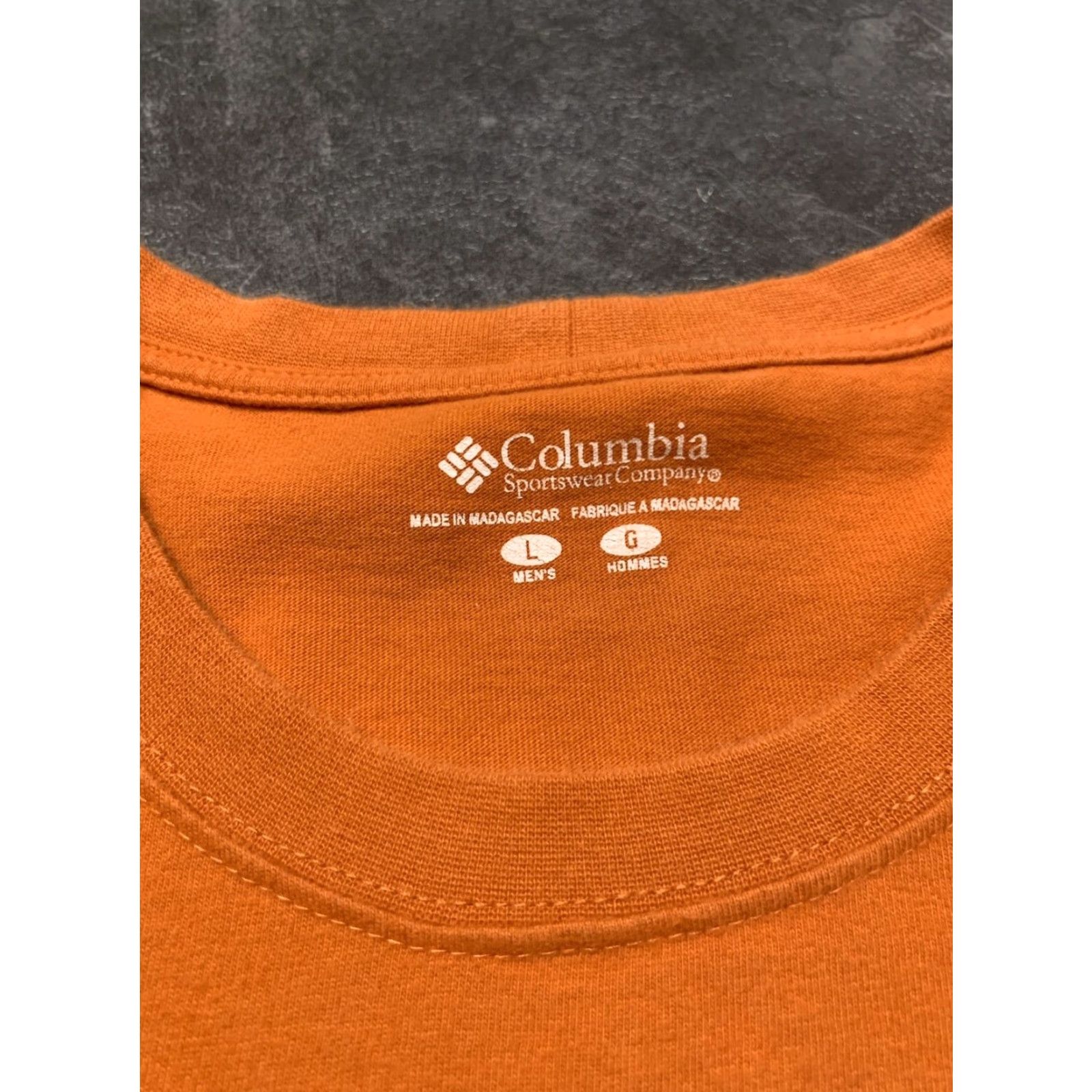Vintage Columbia Shirt Men Long Sleeve Crew Neck Orange L Orange Columbia Adult Large Regular Cotton T-Shirt Men Size US L / EU 52-54 / 3 - 4 Thumbnail