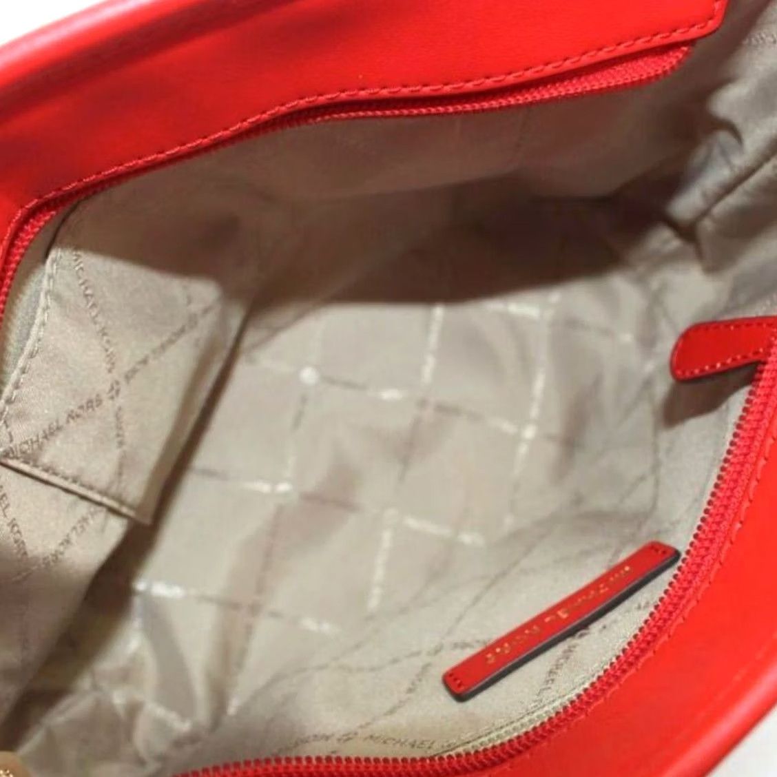 Michael Kors Michael Kors Shoulder Bag Red Logo Tote PVC Leather Women Size ONE SIZE - 7 Thumbnail