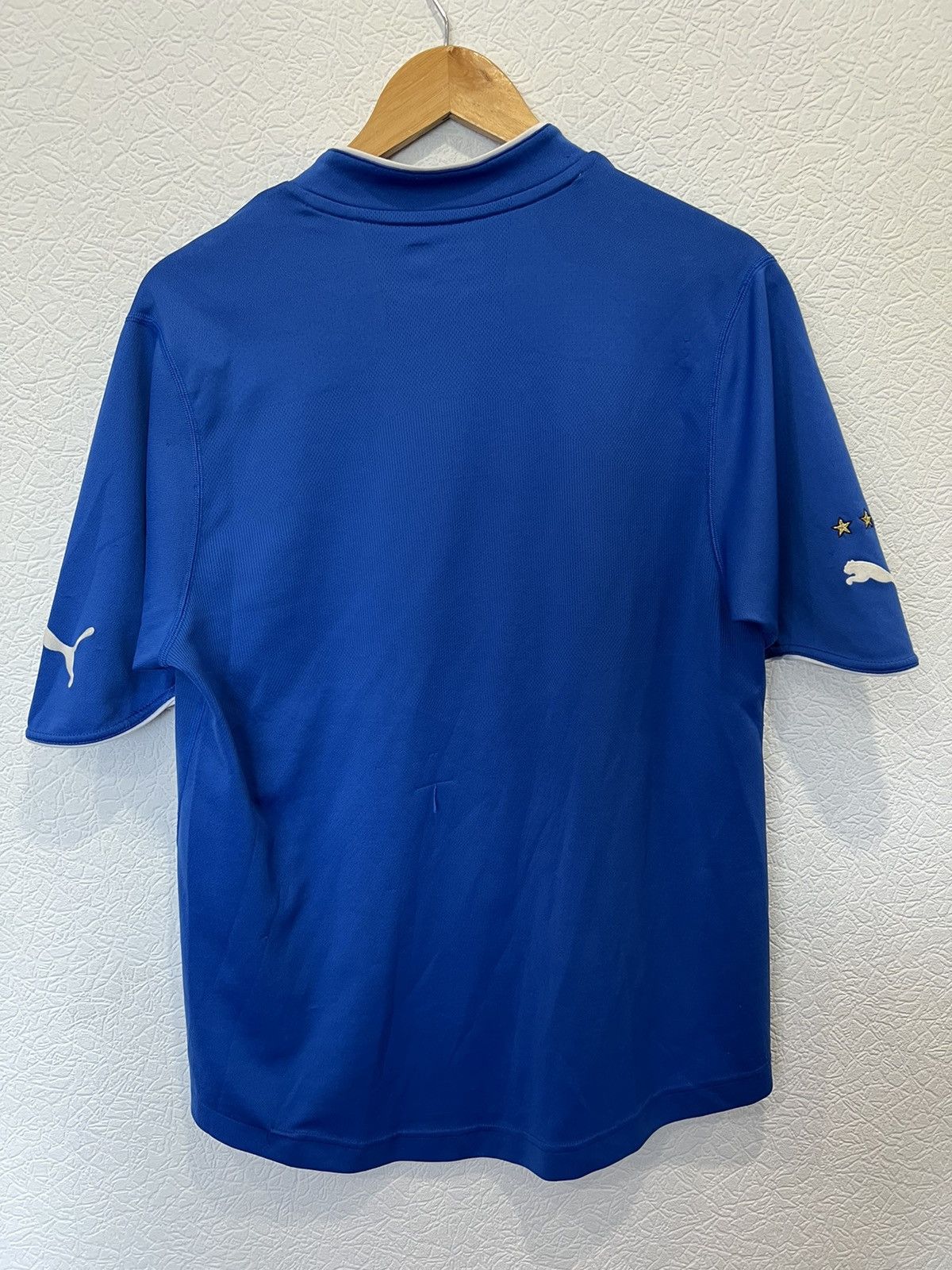 Puma Puma Italy 2003 Home Kit Soccer Jersey Size US S / EU 44-46 / 1 - 8 Thumbnail