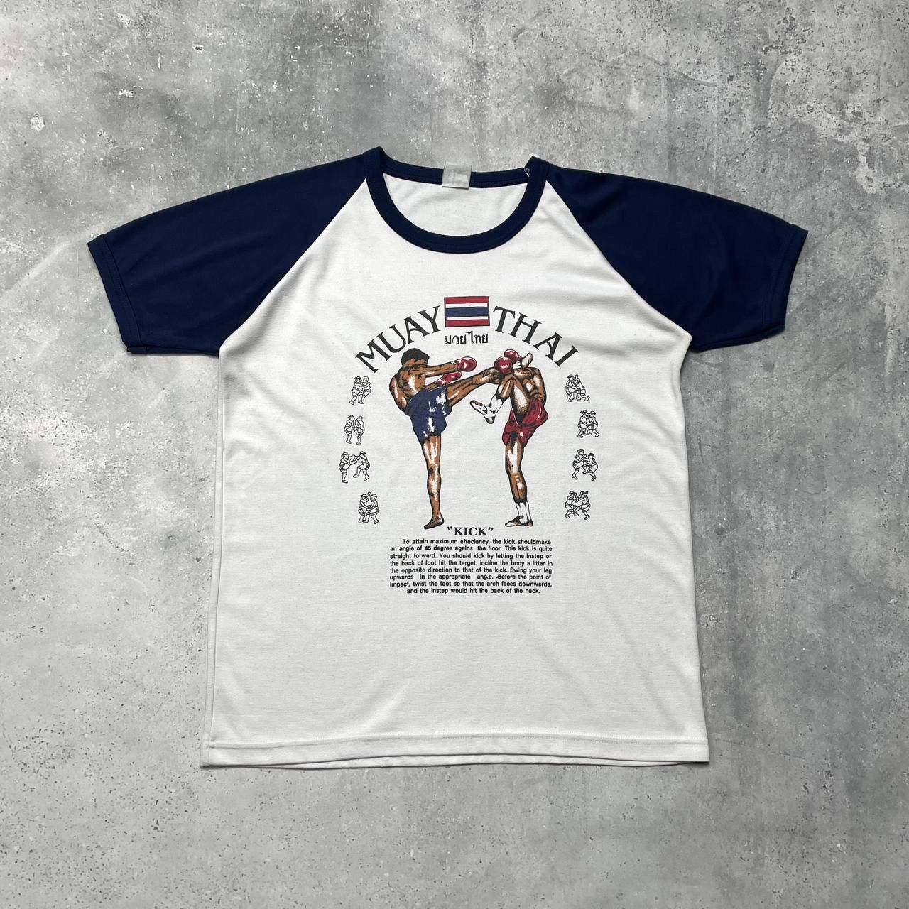 Vintage Vintage Muay Thai Kick Thailand Souvenir T Shirt White/ Blue Size US L / EU 52-54 / 3 - 1 Thumbnail