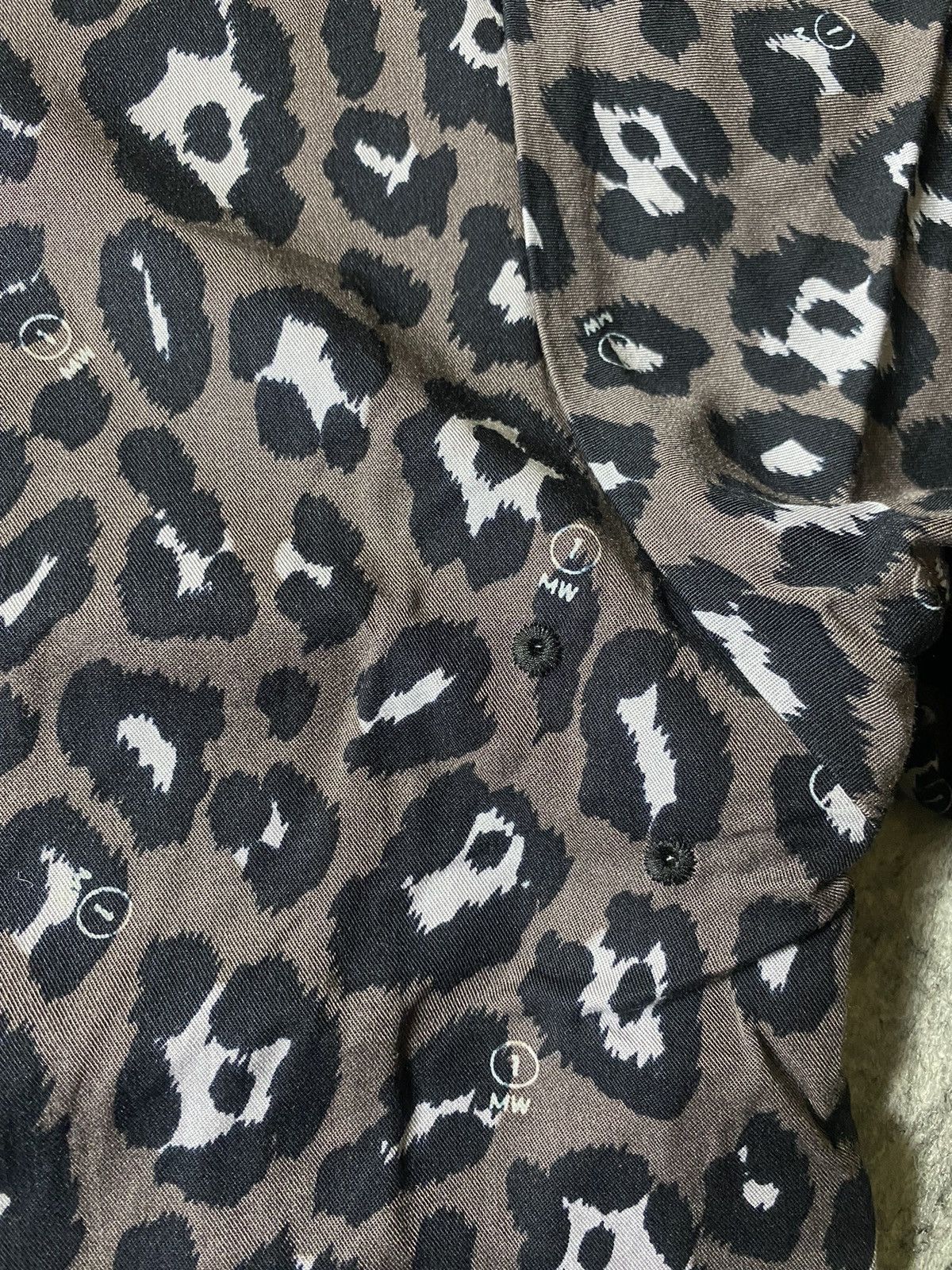 Sophnet. Rare Sophnet. x GU 1MW Leopard Mix Button Shirt Size US M / EU 48-50 / 2 - 9 Thumbnail