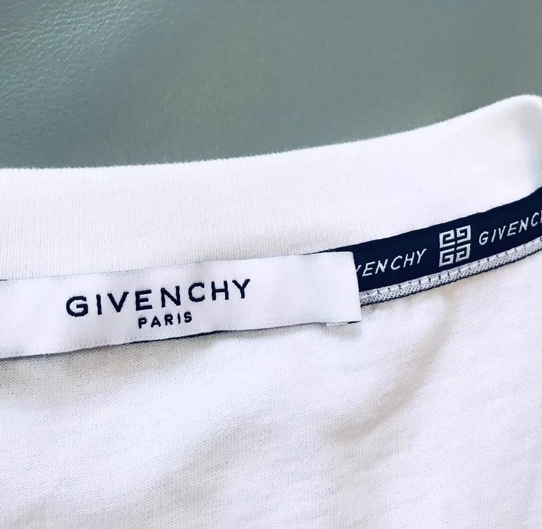 Givenchy Givenchy Distressed Letter T-Shirt Minimalist Short Sleeve Size US XXL / EU 58 / 5 - 3 Thumbnail