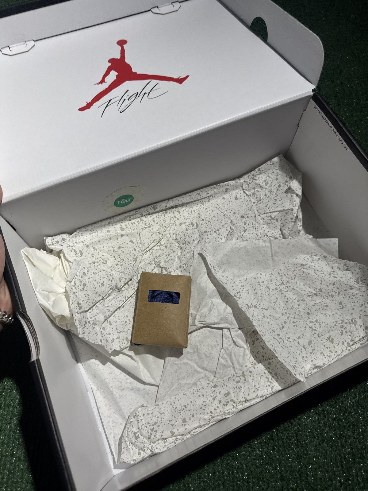 Jordan Brand Jordan 4 rare air white lettering Size US 9.5 / EU 42-43 - 8 Thumbnail