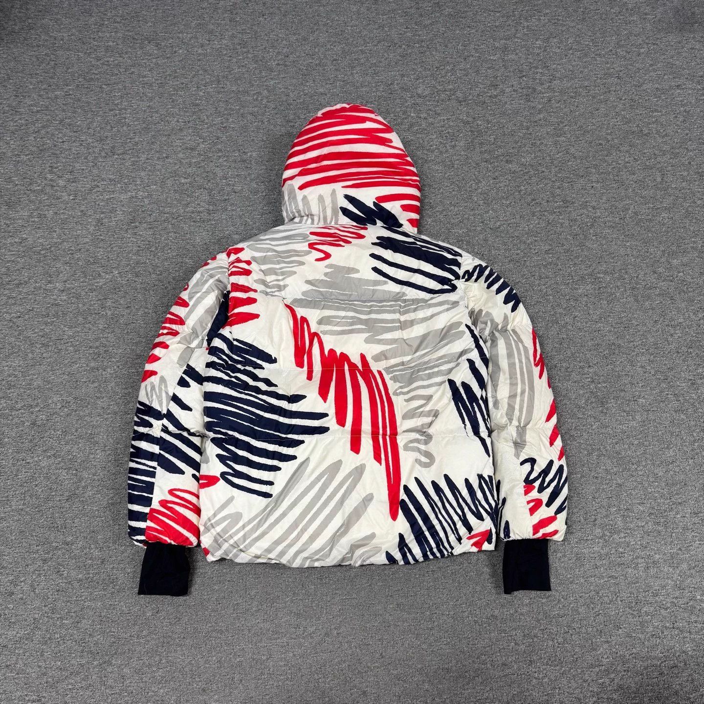 Moncler Moncler x Grenoble Doodle Hooded Puffer Size 3 Size US L / EU 52-54 / 3 - 2 Thumbnail