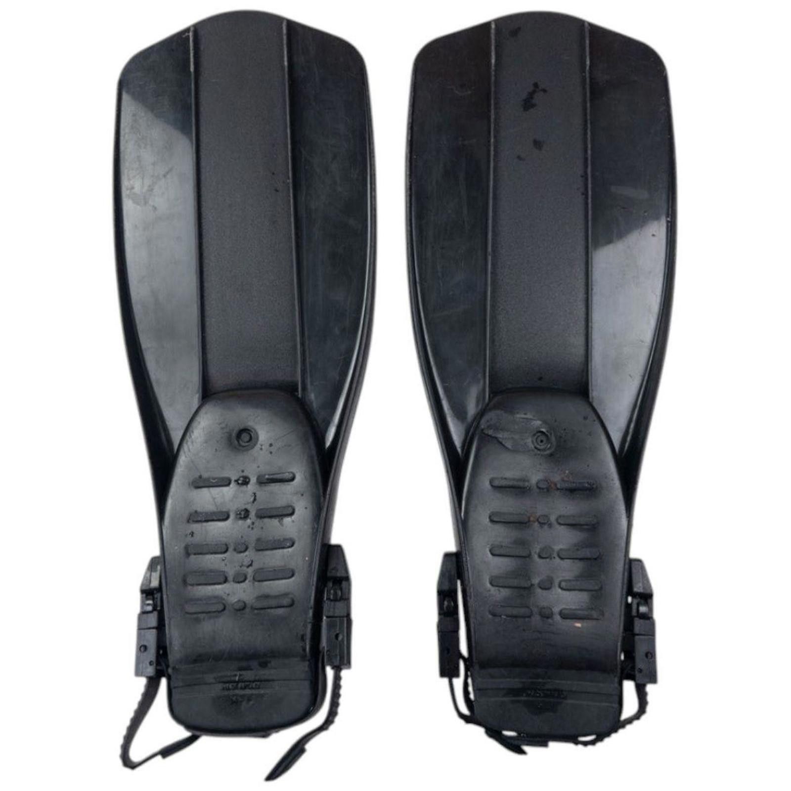 Gucci Vintage Gucci Monogram Swim Fin Flippers Size M-L Size US 32 / EU 48 - 2 Thumbnail