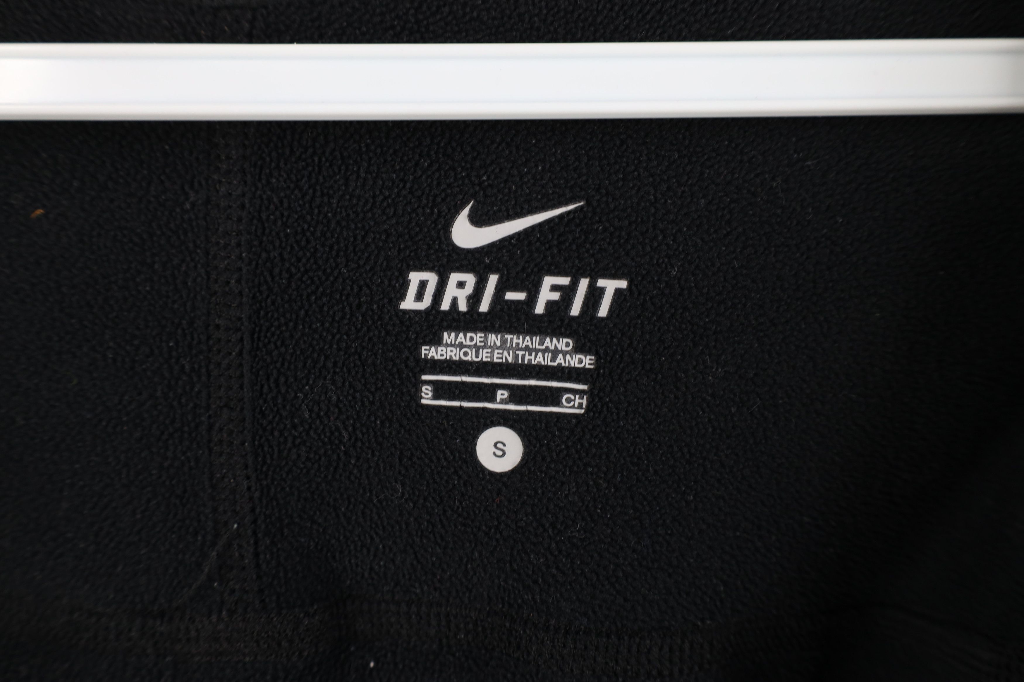 Nike Vintage Nike Mini Swoosh Fleece Lined Reflective Jacket Size S / US 4 / IT 40 - 8 Thumbnail