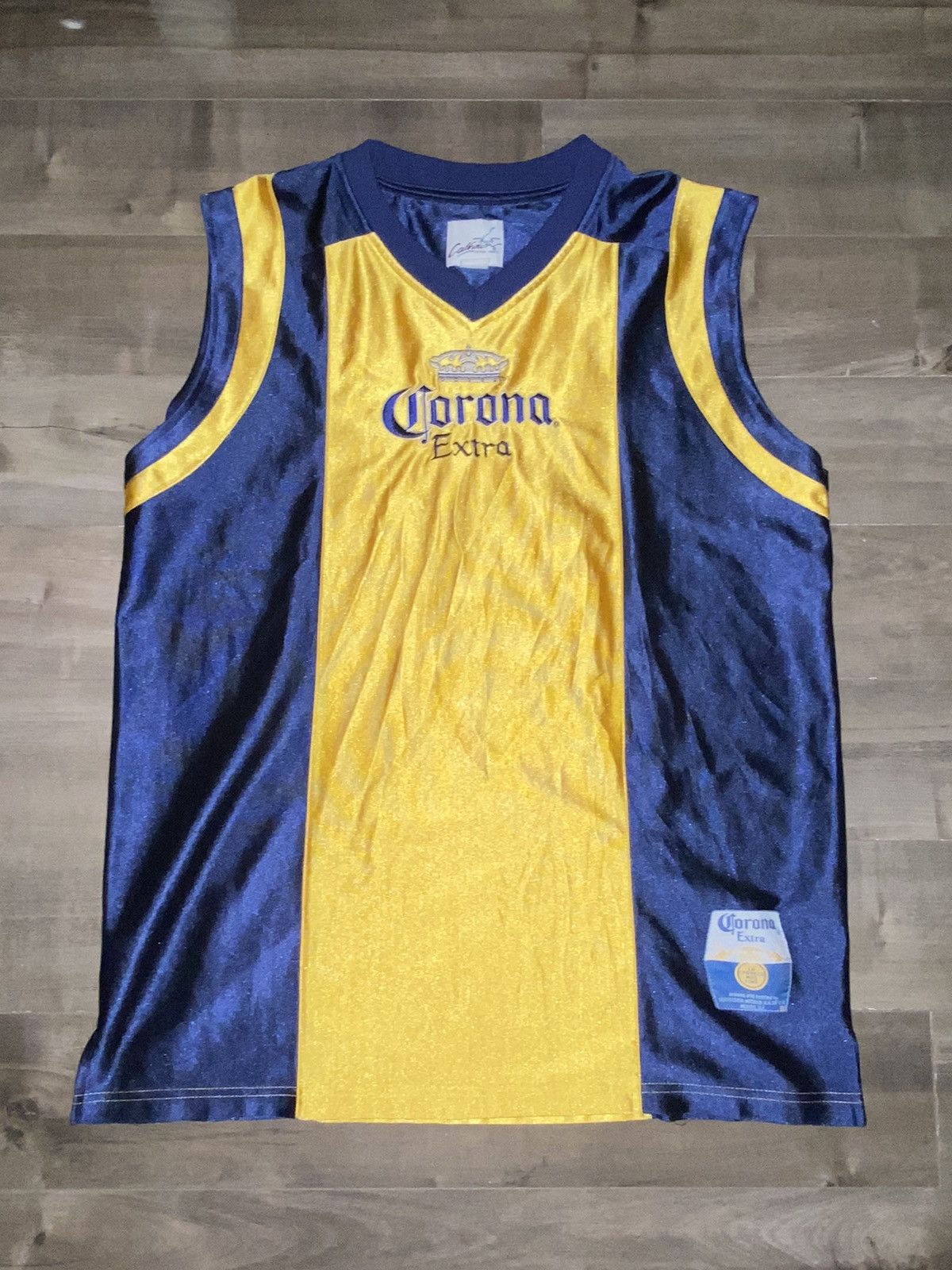Other Corona Basketball Jersey Size US L / EU 52-54 / 3 - 1 Thumbnail