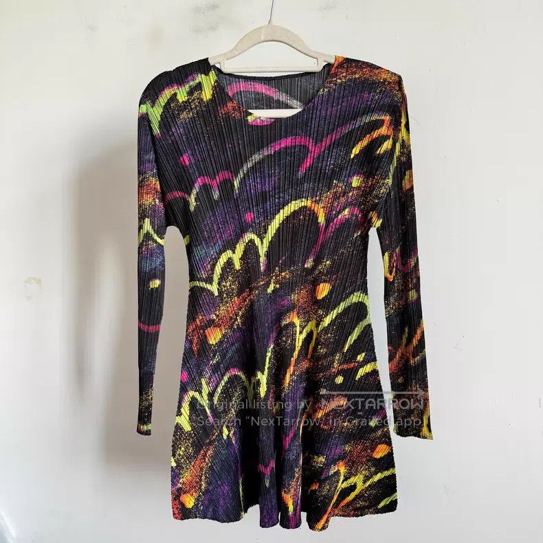 Issey Miyake Issey Miyake Color-Blocked Long-Sleeve Top Size XL / US 12-14 / IT 48-50 - 1 Thumbnail