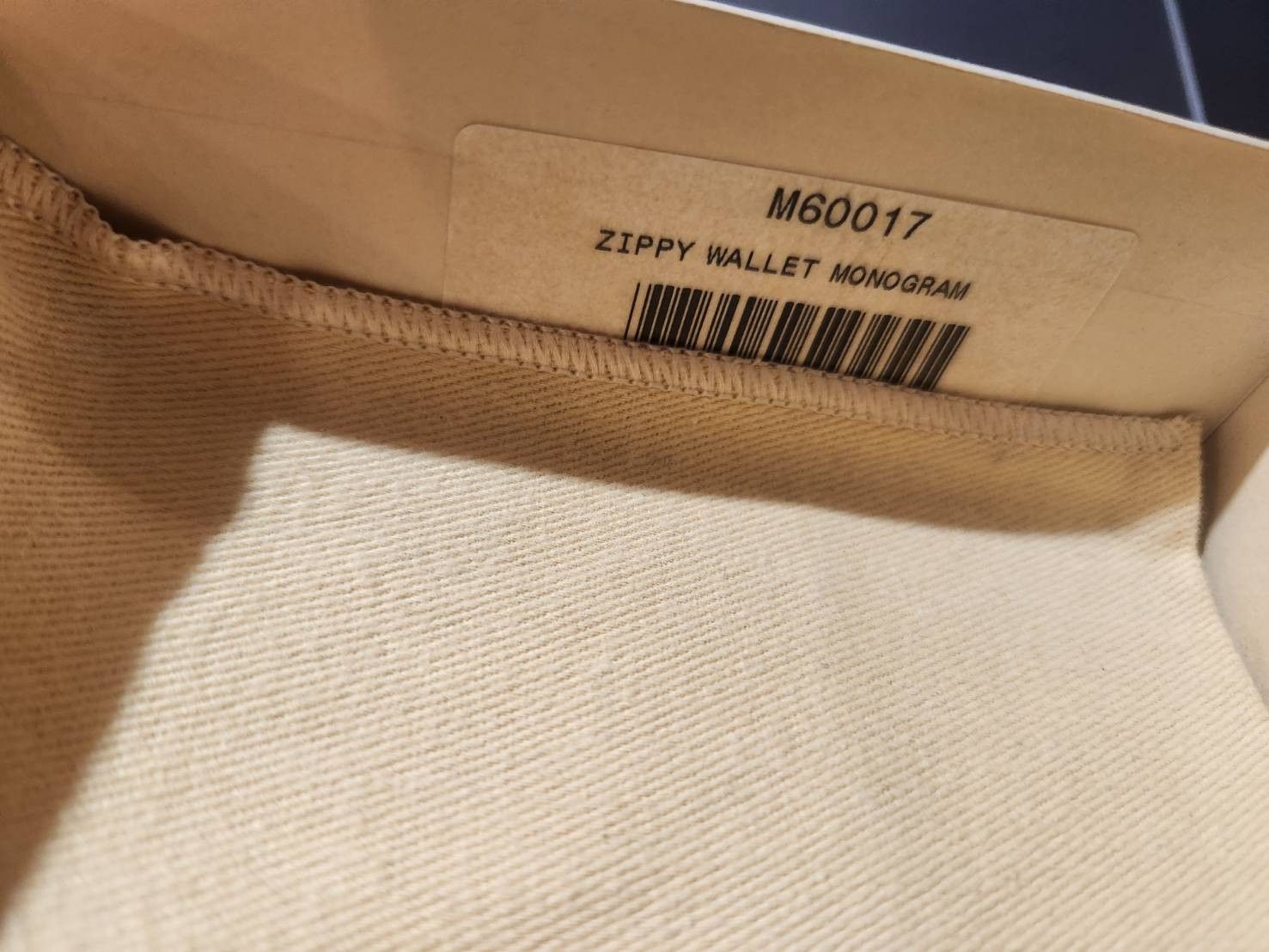 Louis Vuitton LOUIS VUITTON Monogram zip wallet Size ONE SIZE - 10 Thumbnail