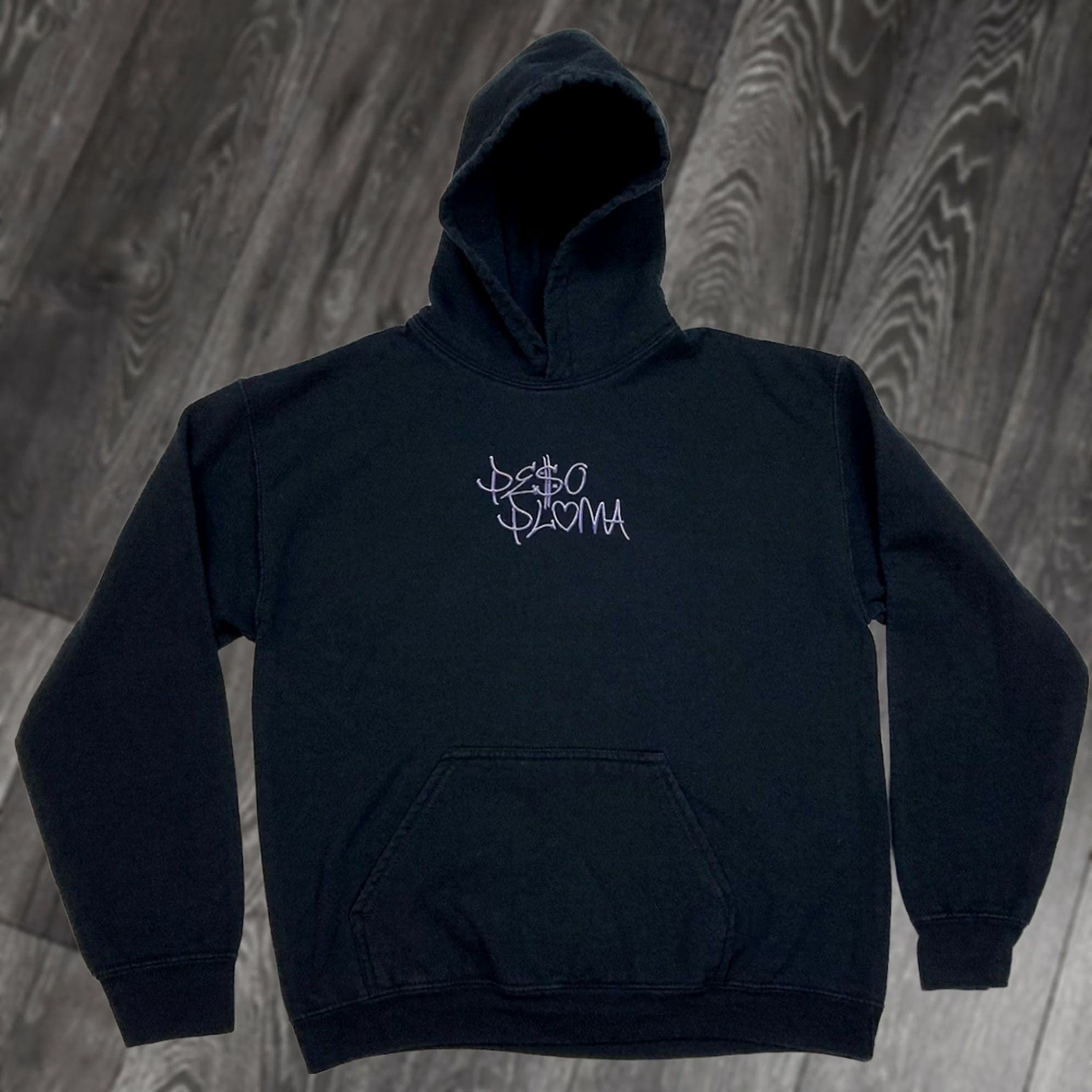 Vintage Peso Pluma Double P Tour Graphic Pullover Hoodie Women Medium Black Music Shirt Size M / US 6-8 / IT 42-44 - 1 Thumbnail