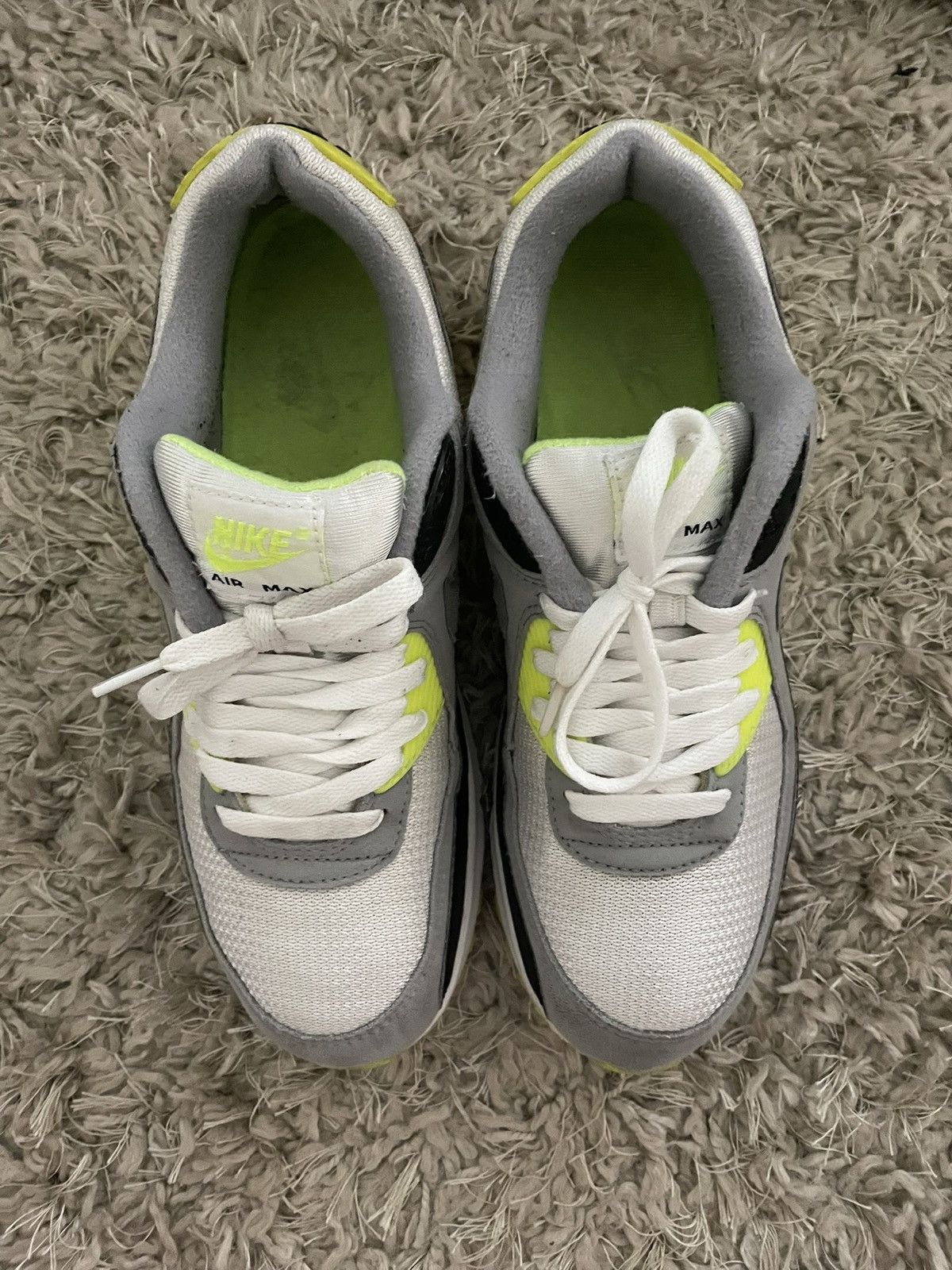 Nike Nike Air Max 90 Volt 2020 Size US 9.5 / EU 42-43 - 6 Thumbnail