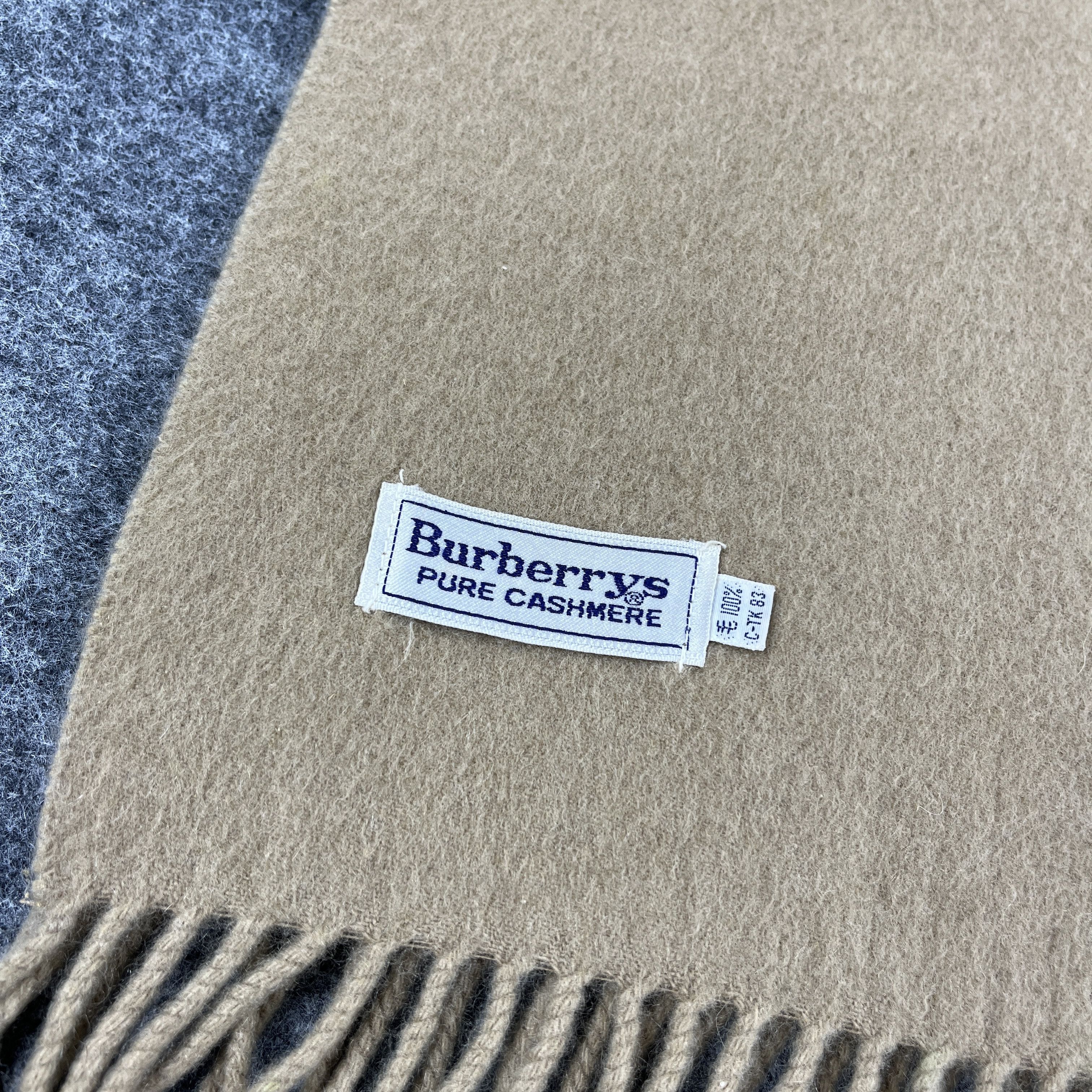 Burberry × Vintage Burberry Cashmere Scarf / Muffler / Neckwear T1070 Size ONE SIZE - 5 Thumbnail