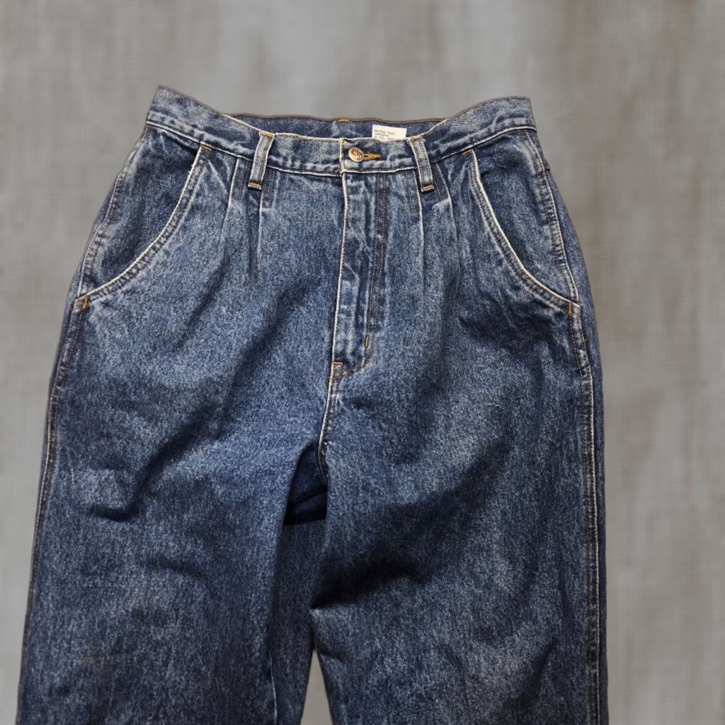 Bill Blass VINTAGE Bill Blass Jeans Women's Size 12 Blue Denim 100% Cotton Relaxed Straight Easy Fit Pants 5-Pocket Denim Jeans Blue Men? Size 34" / US 12 / IT 48 - 1 Thumbnail