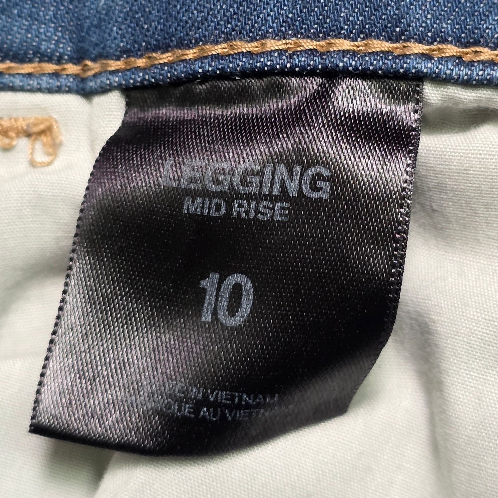 Express Express Legging Jeans Women’s 10 Light Wash Mid Rise Denim Size 32" / US 10 / IT 46 - 3 Thumbnail