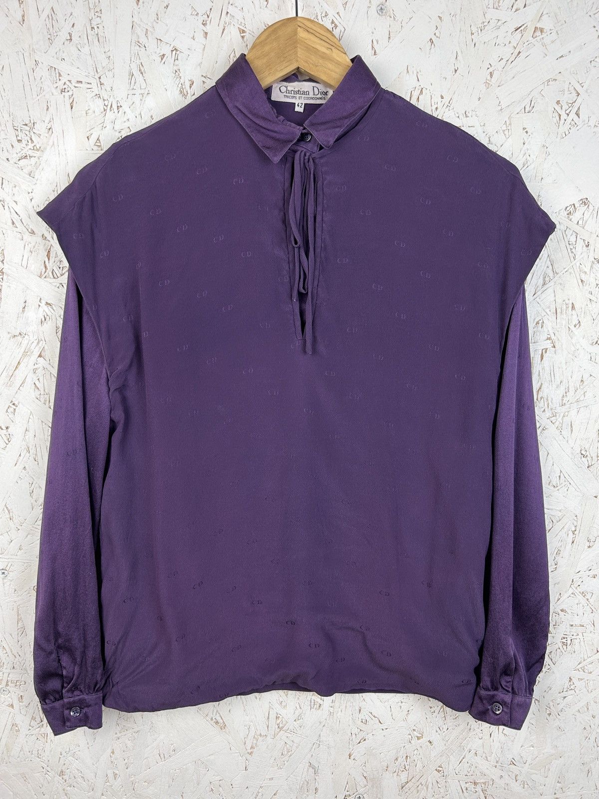 Christian Dior Monsieur 80s Vintage Christian Dior Cute Silk Collared Vest Shirt Size M / US 6-8 / IT 42-44 - 1 Thumbnail