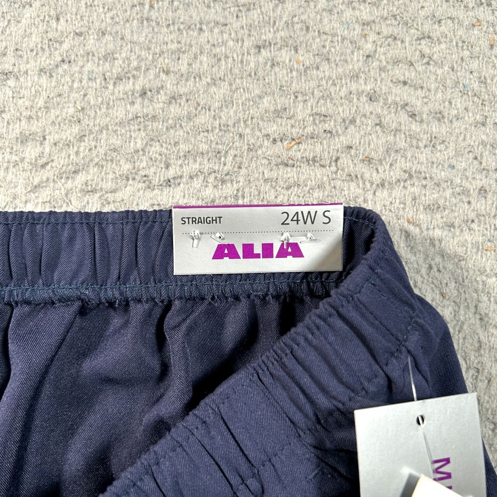 Vintage VINTAGE Alia Pants Women Plus Petite 24W Blue Microfiber Twill Straight Leg Stretch NWT Size 42" / US 20 - 4 Thumbnail