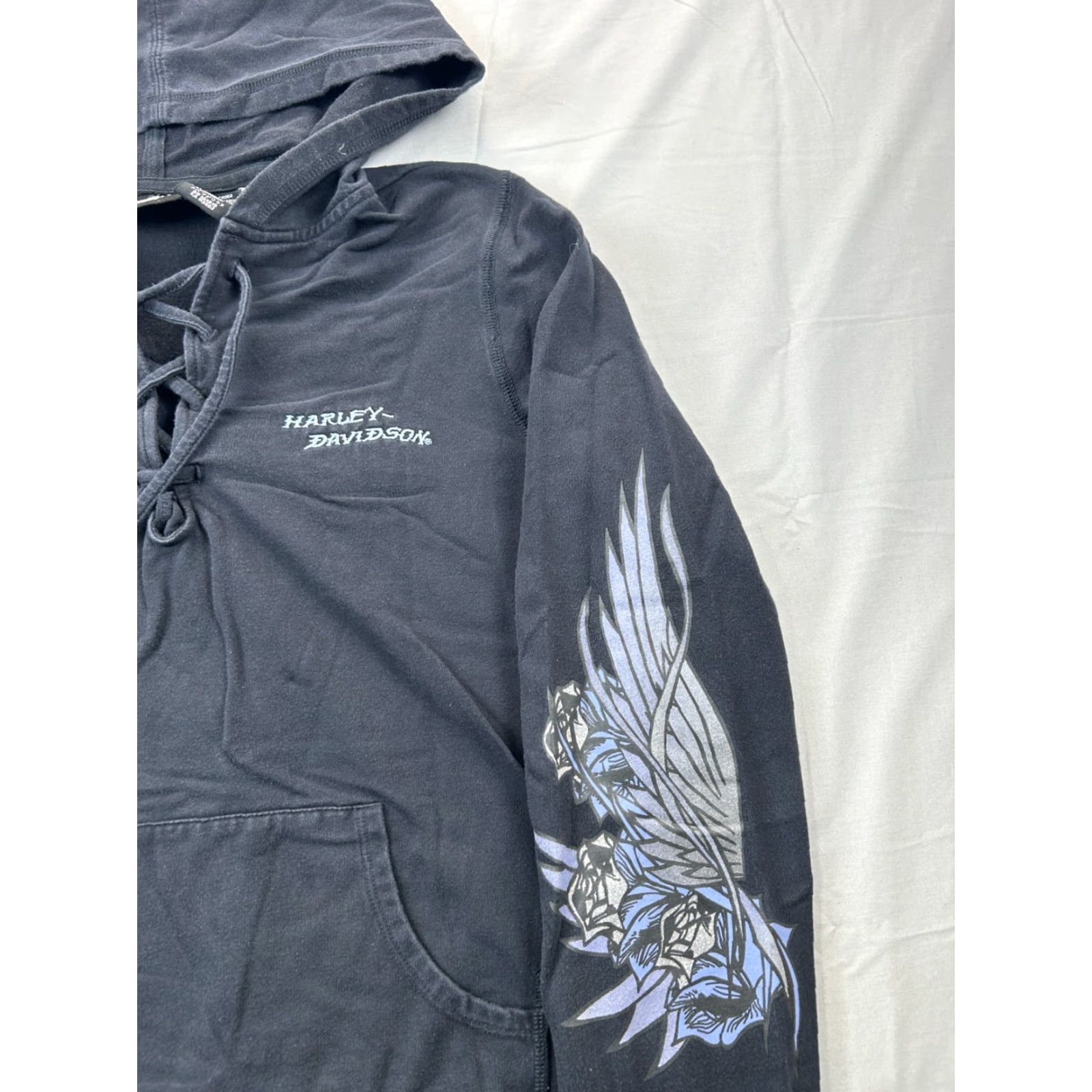Harley Davidson VINTAGE Harley-Davidson Hoodie Women Large L Black Henley Lace-up Sleeve Wing Rose Grunge 90s Hit Size L / US 10 / IT 46 - 2 Thumbnail