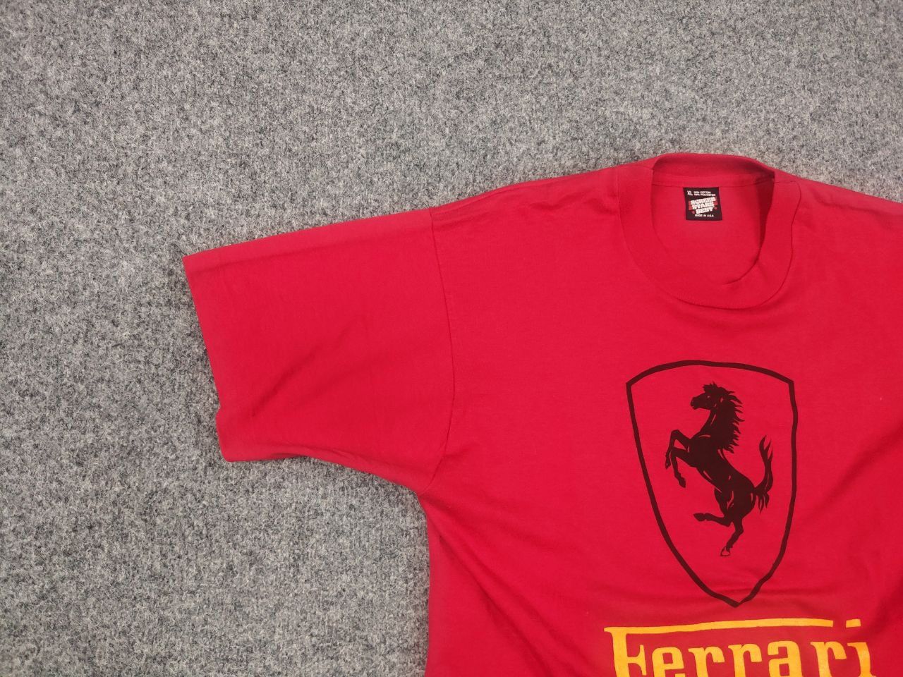 Ferrari Vintage Ferrari Authentic Logo Red screen stars best T shirt Size US XL / EU 56 / 4 - 5 Thumbnail