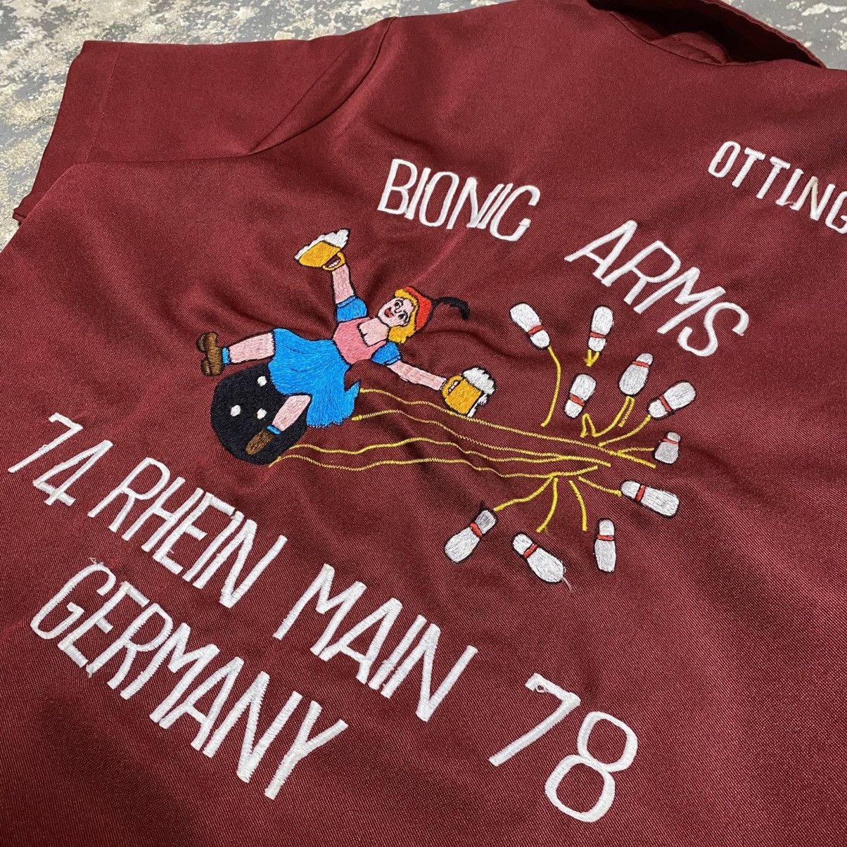 Vintage Vintage 1970s Bionic Arms Beer USAF Germany Bowling Shirt Size S / US 4 / IT 40 - 18 Thumbnail