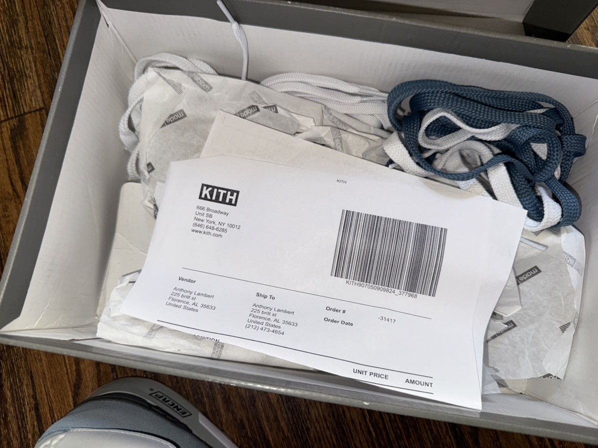 Kith × New Balance KITH x New Balance 1300 'Mauve Sole' Ronnie Fieg US 11 Size US 11 / EU 44 - 7 Thumbnail