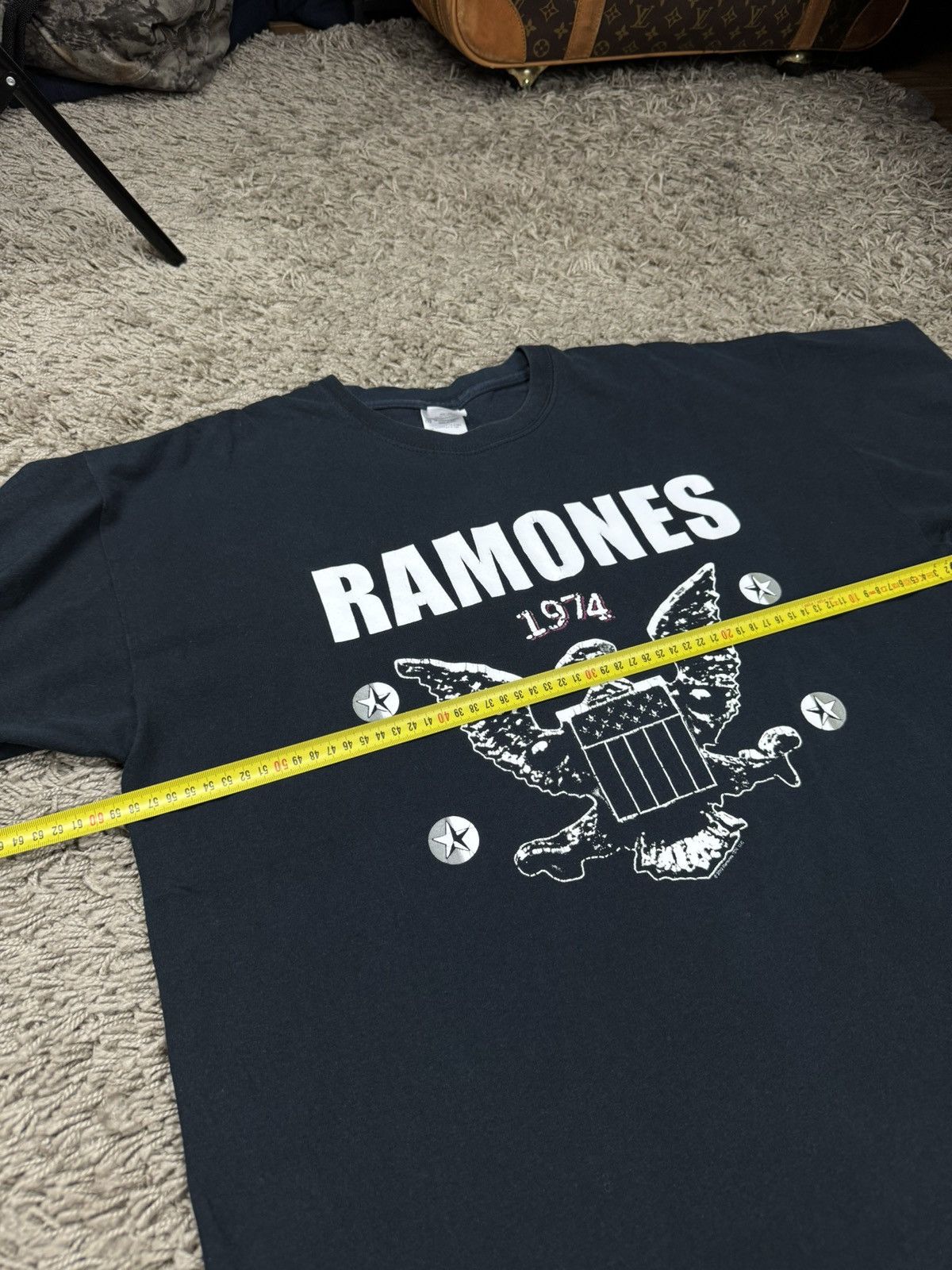 Band Tees Vintage rock t shirt Ramones 2012 original music rare item Size US XL / EU 56 / 4 - 4 Thumbnail