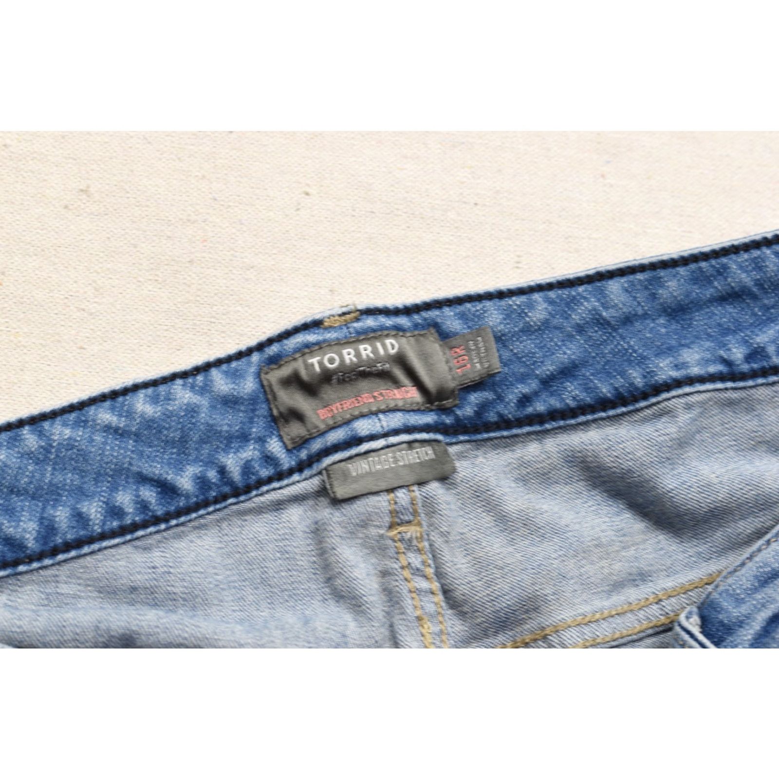 Torrid Torrid Boyfriend Straight Jeans Size 16R Light Wash Distressed Denim Stretch 5-Pocket Zip Inseam 29 Blue Womens Jeans Size 38" / US 16 / IT 52 - 6 Thumbnail