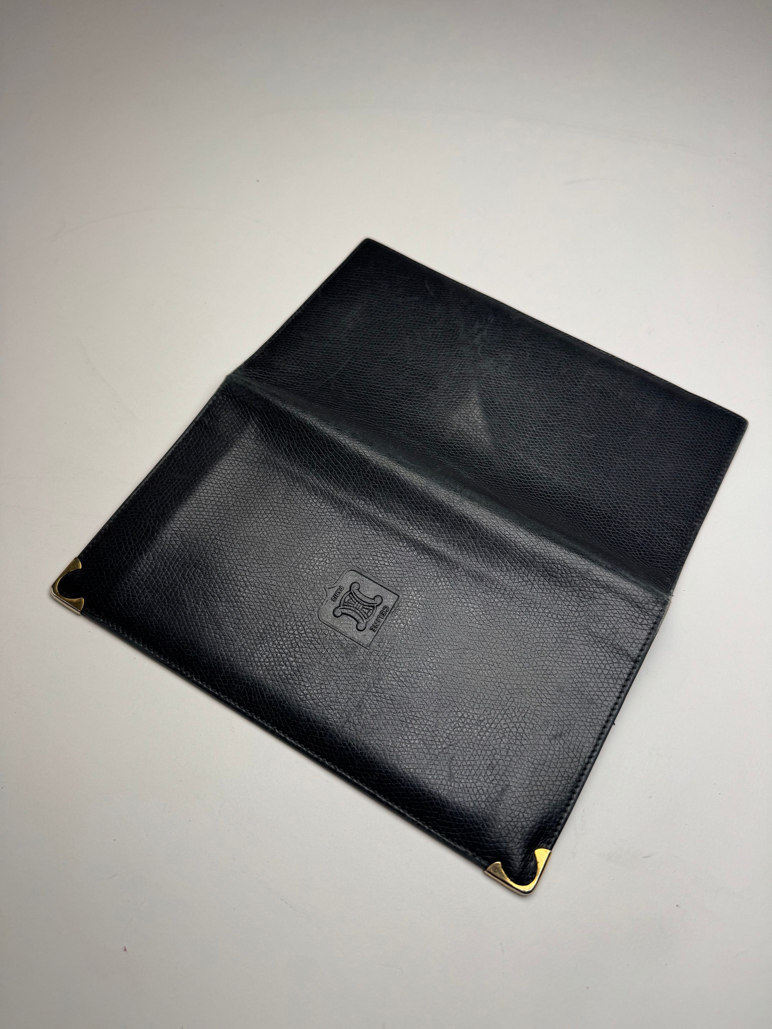 Celine Vintage Paris Snake Emblossed Leather Card Holder / ID Holde Size ONE SIZE - 1 Thumbnail