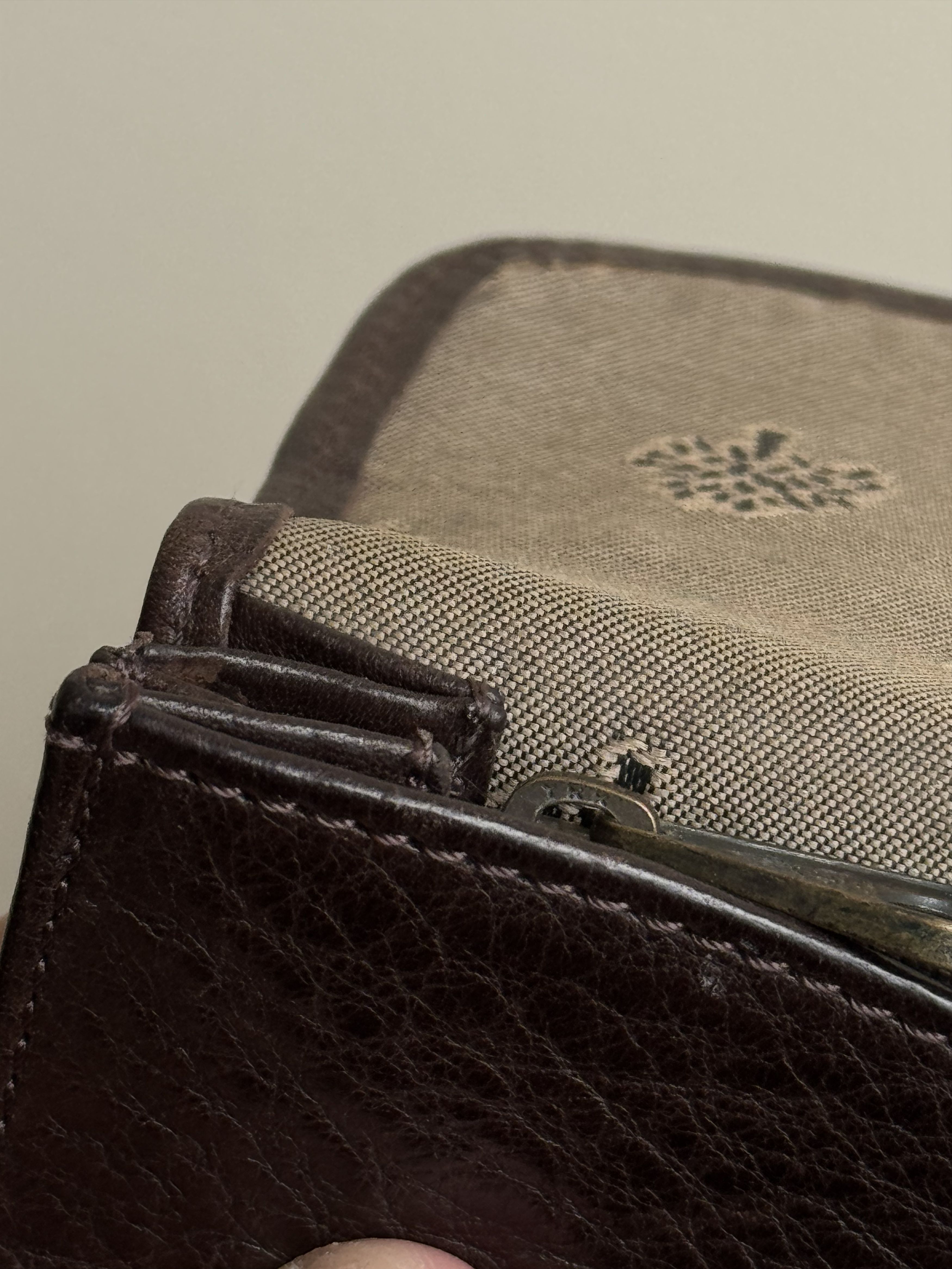Mulberry Vintage Mulberry Long Postman Lock Wallet Purse Oak Brown Size ONE SIZE - 12 Thumbnail