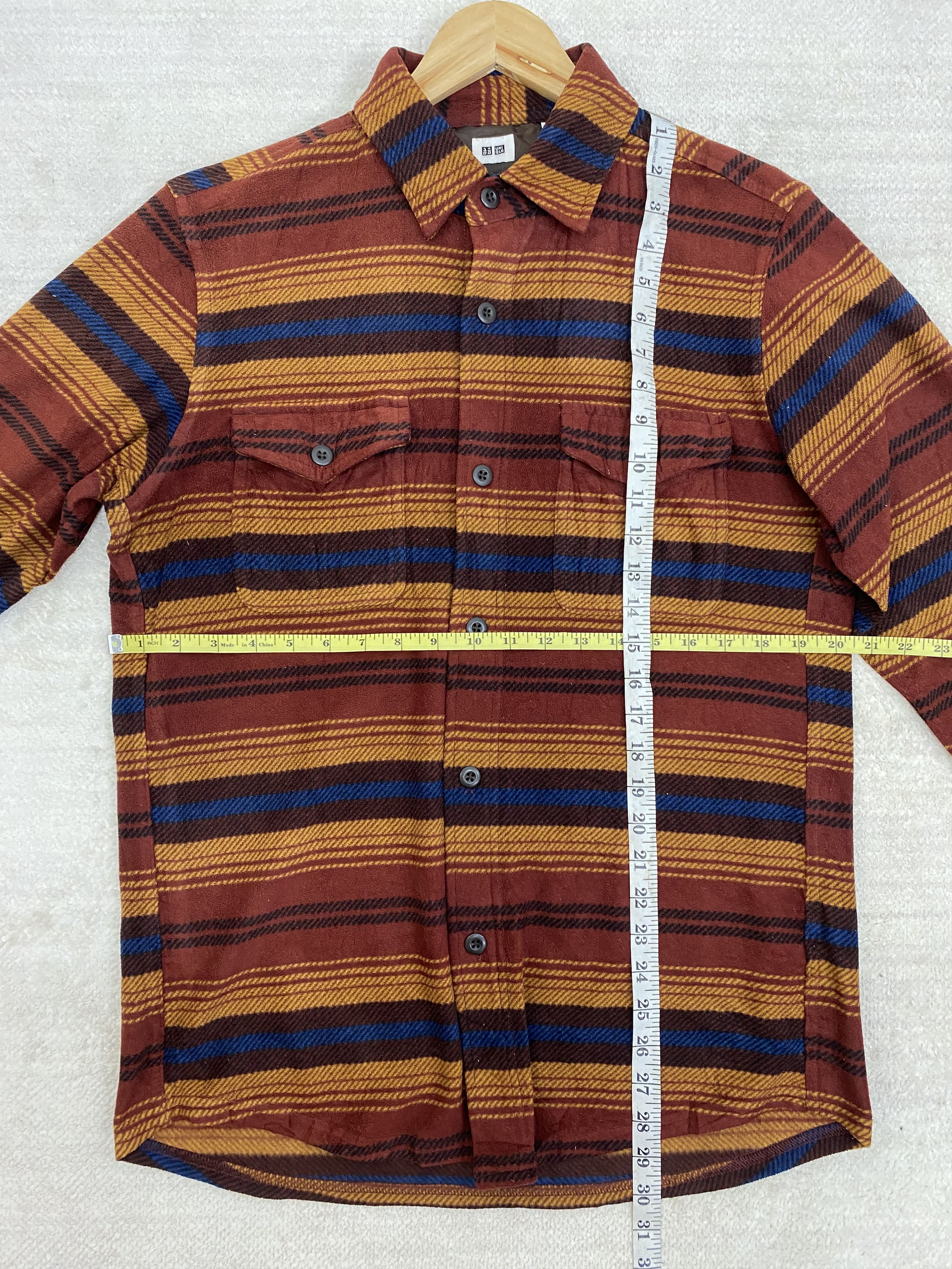 Uniqlo Uniqlo Long Sleeve Shirt Multicolor Size US L / EU 52-54 / 3 - 7 Thumbnail