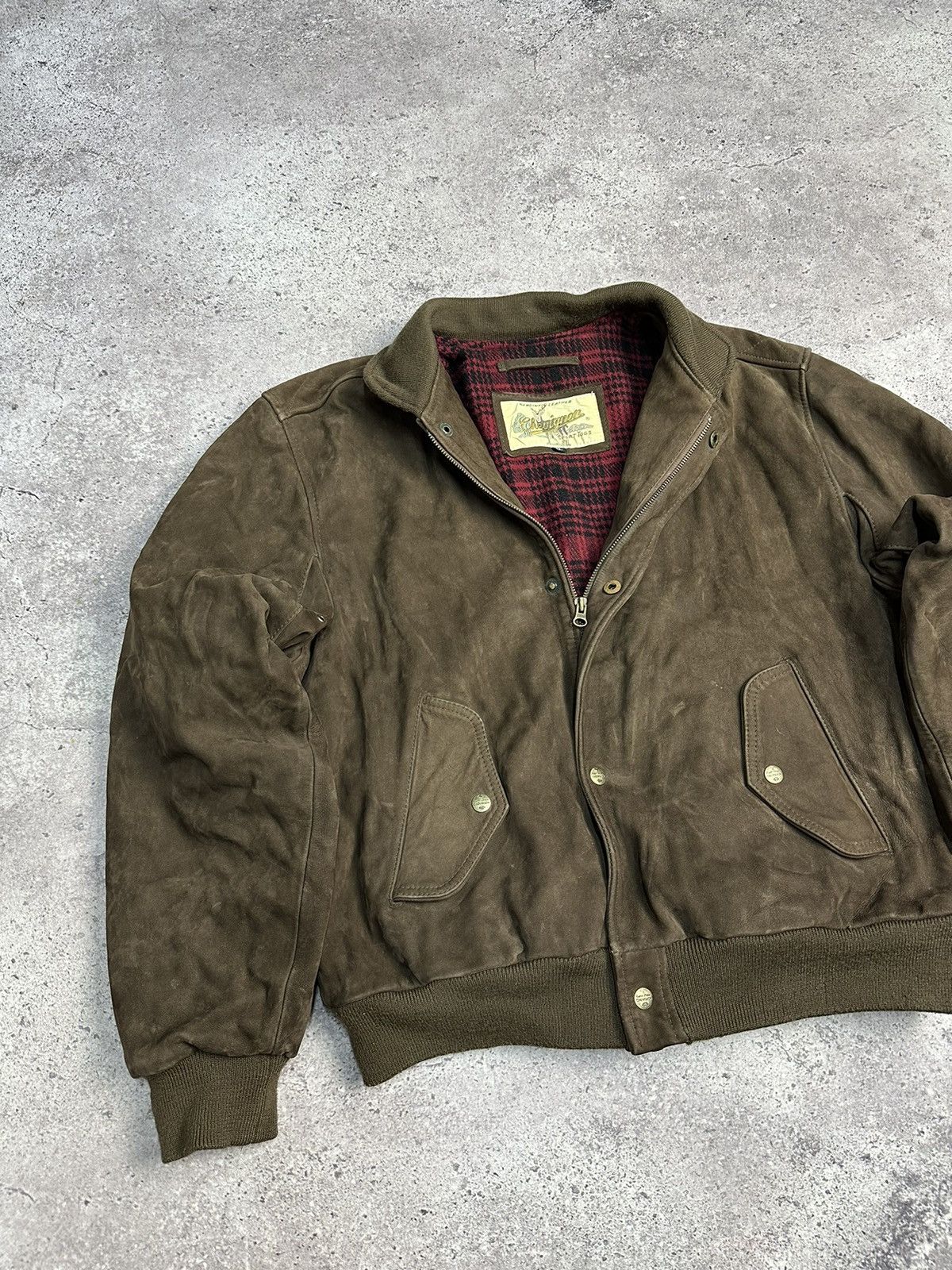 Chevignon × Vintage Vintage Chevignon Suede Leather Jacket Boxy Archival Aviator Size US L / EU 52-54 / 3 - 3 Thumbnail
