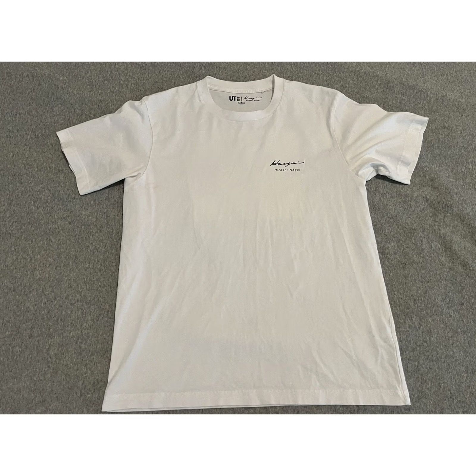Uniqlo UNIQLO UT Graphic White T-Shirt Medium Mens M Size US M / EU 48-50 / 2 - 3 Thumbnail