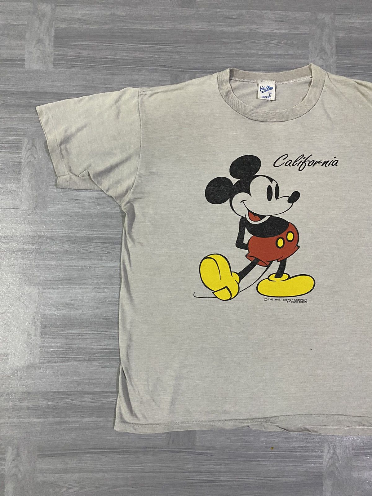 Mickey Mouse Vintage 80s Mickey Mouse T-Shirt Size US L / EU 52-54 / 3 - 5 Thumbnail