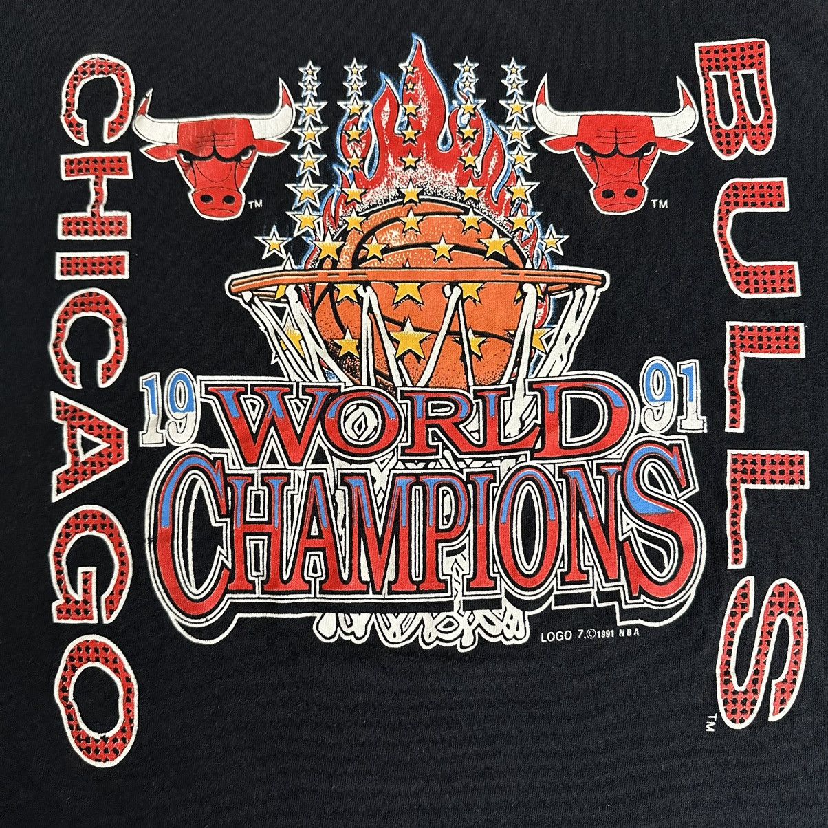 Logo 7 Vintage 1991 Chicago Bulls World Champions Logo 7 Size XL Size US XL / EU 56 / 4 - 5 Thumbnail