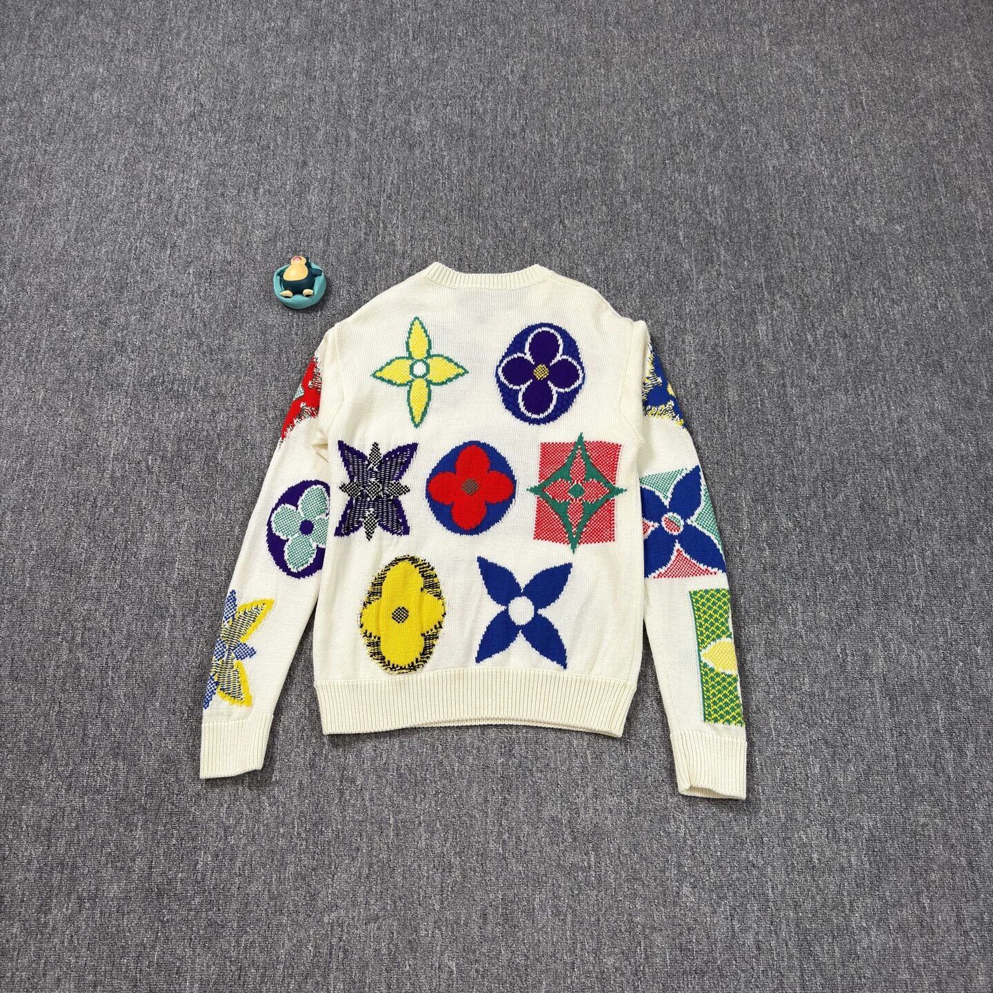 Louis Vuitton LV white floral print sweater Size US M / EU 48-50 / 2 - 2 Thumbnail