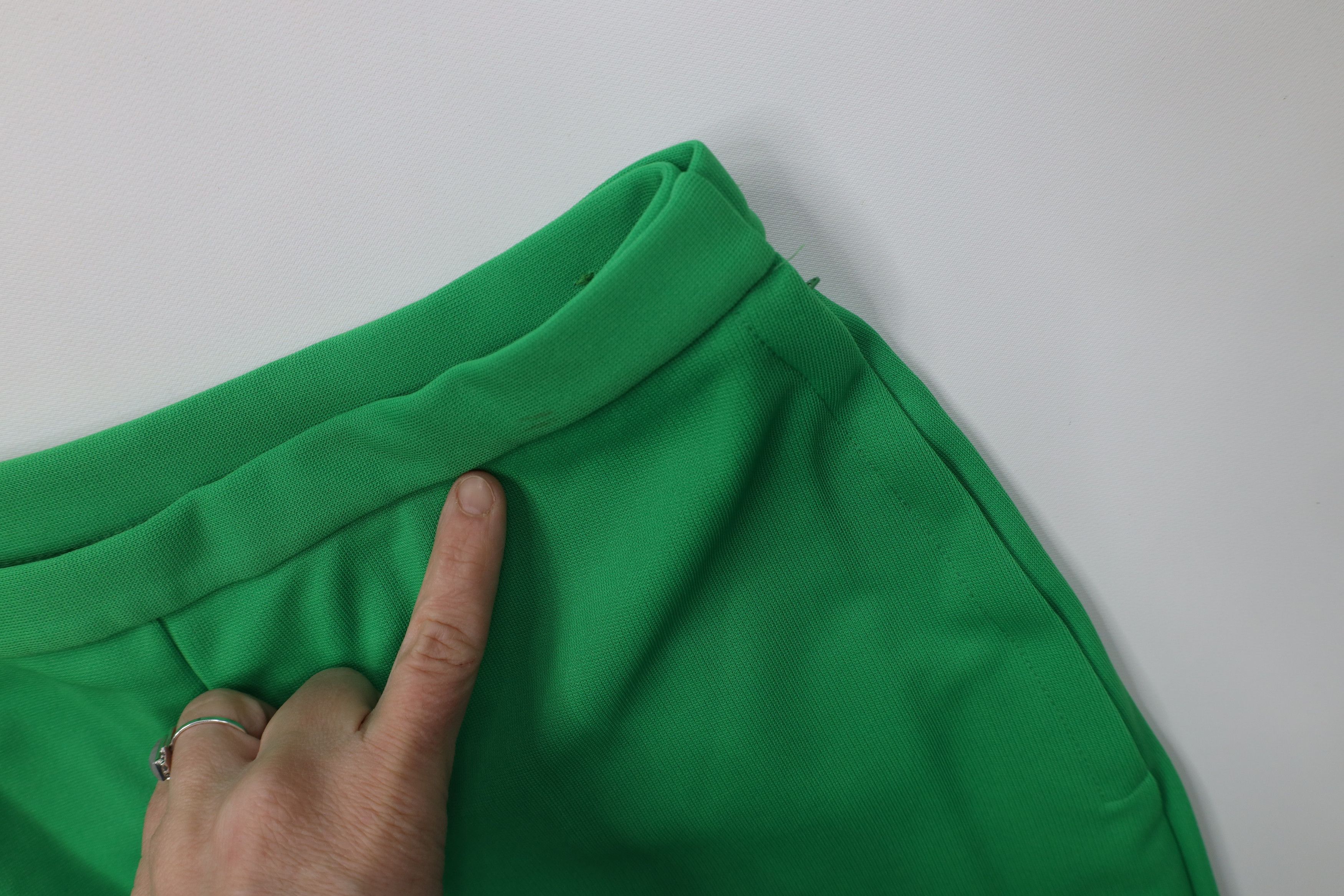 Vintage Vintage 70s Streetwear Flared Wide Leg Chino Pants Green USA Size 28" / US 6 / IT 42 - 6 Thumbnail