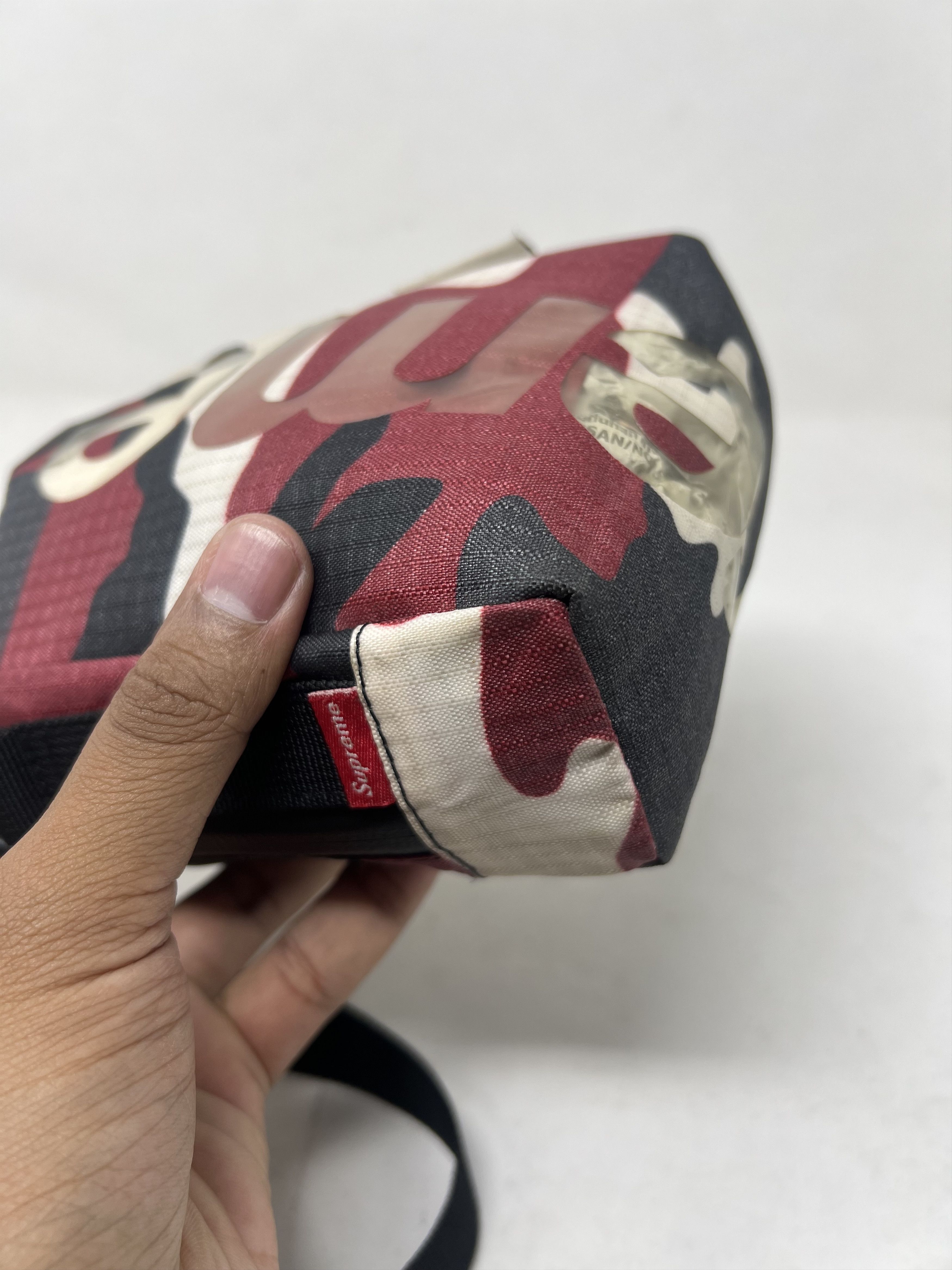 Supreme Supreme Neck Pouch Camo Size ONE SIZE - 10 Thumbnail