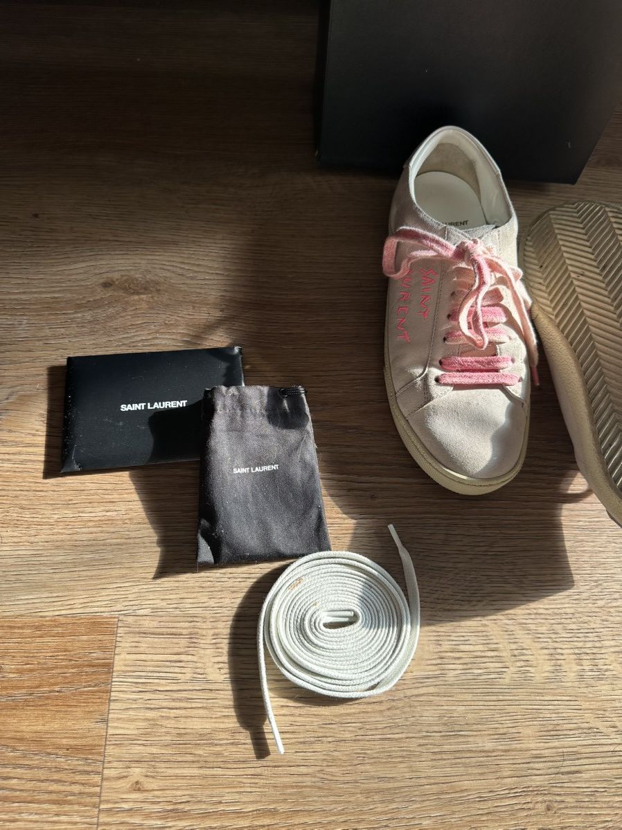Saint Laurent Paris Saint Laurent Court Classic Size US 6 / IT 36 - 4 Thumbnail