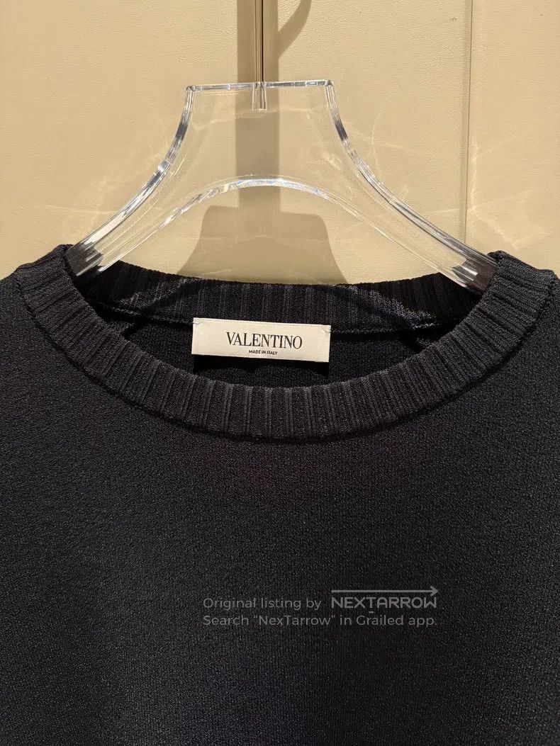 Valentino Valentino Long-sleeved crewneck knitted sweater Size M / US 6-8 / IT 42-44 - 3 Thumbnail