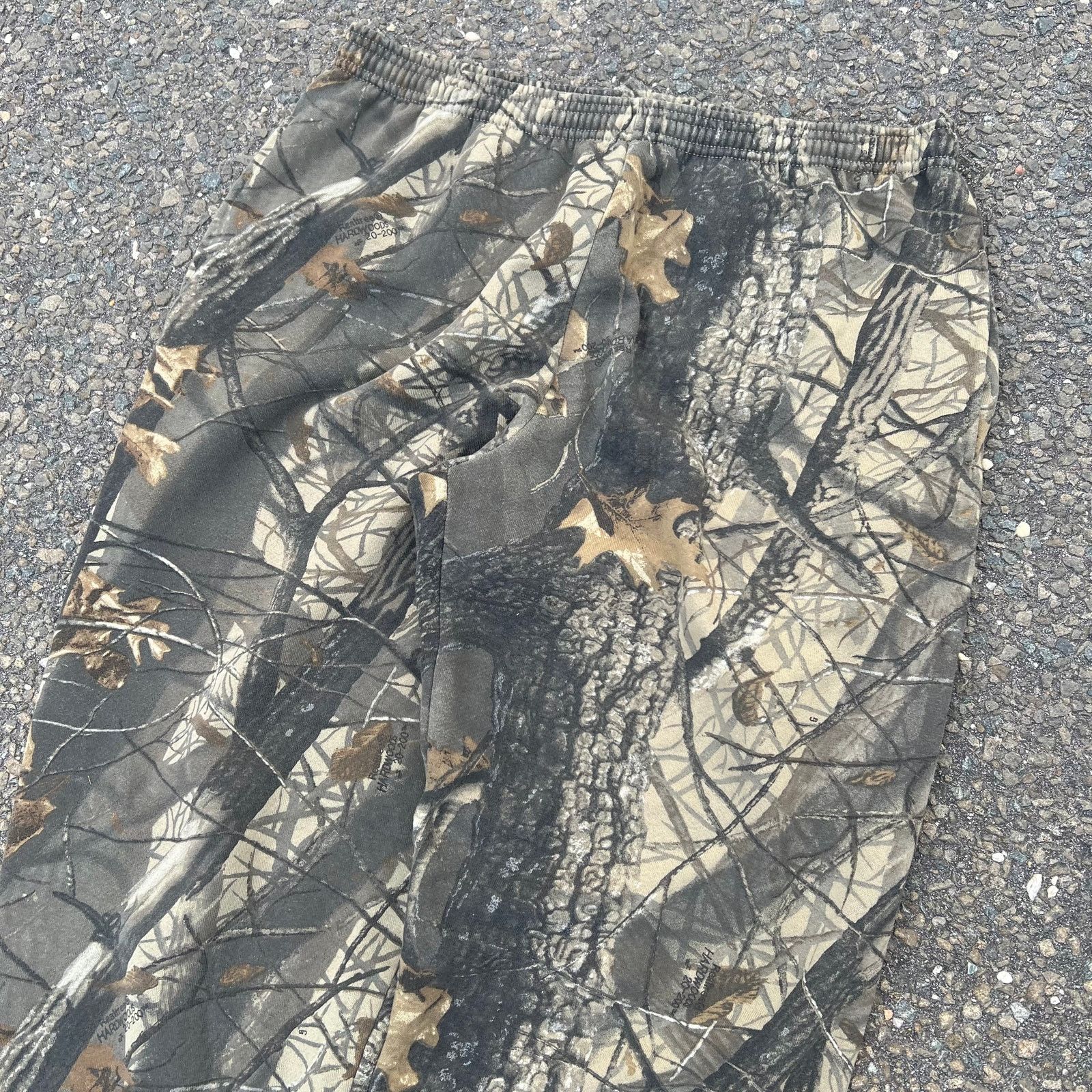 Jerzees × Vintage Vintage realtree jerzees camo essential blank sweatpants Size US 34 / EU 50 - 3 Thumbnail