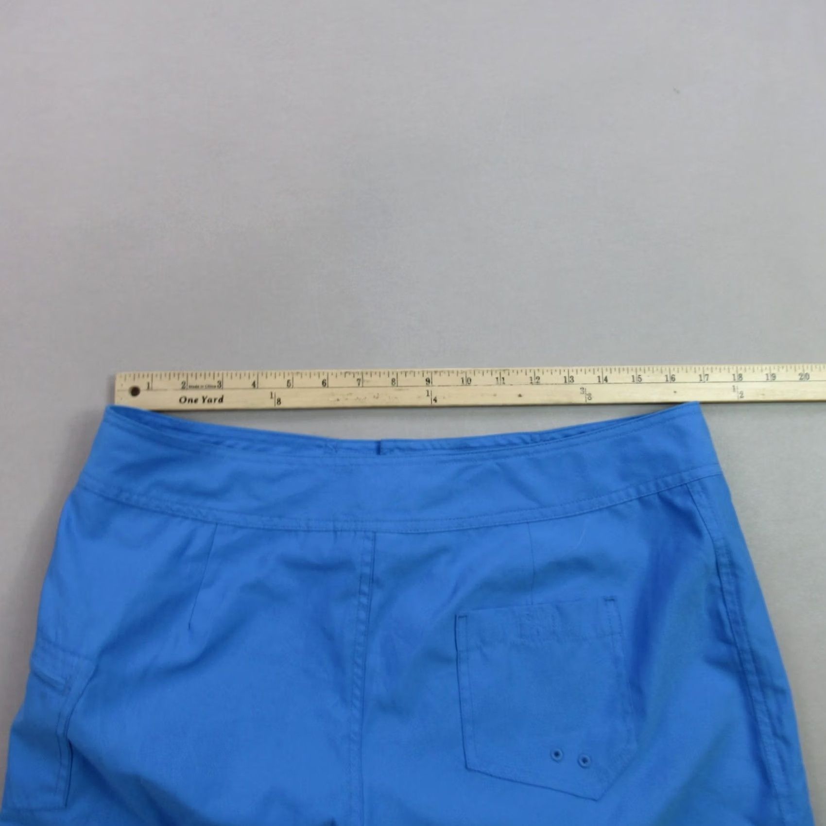 Vintage LL Bean Shorts Chino Womens 14 Blue Lightweight Outdoors Pockets Snap Size 36" / US 14 / IT 50 - 6 Thumbnail