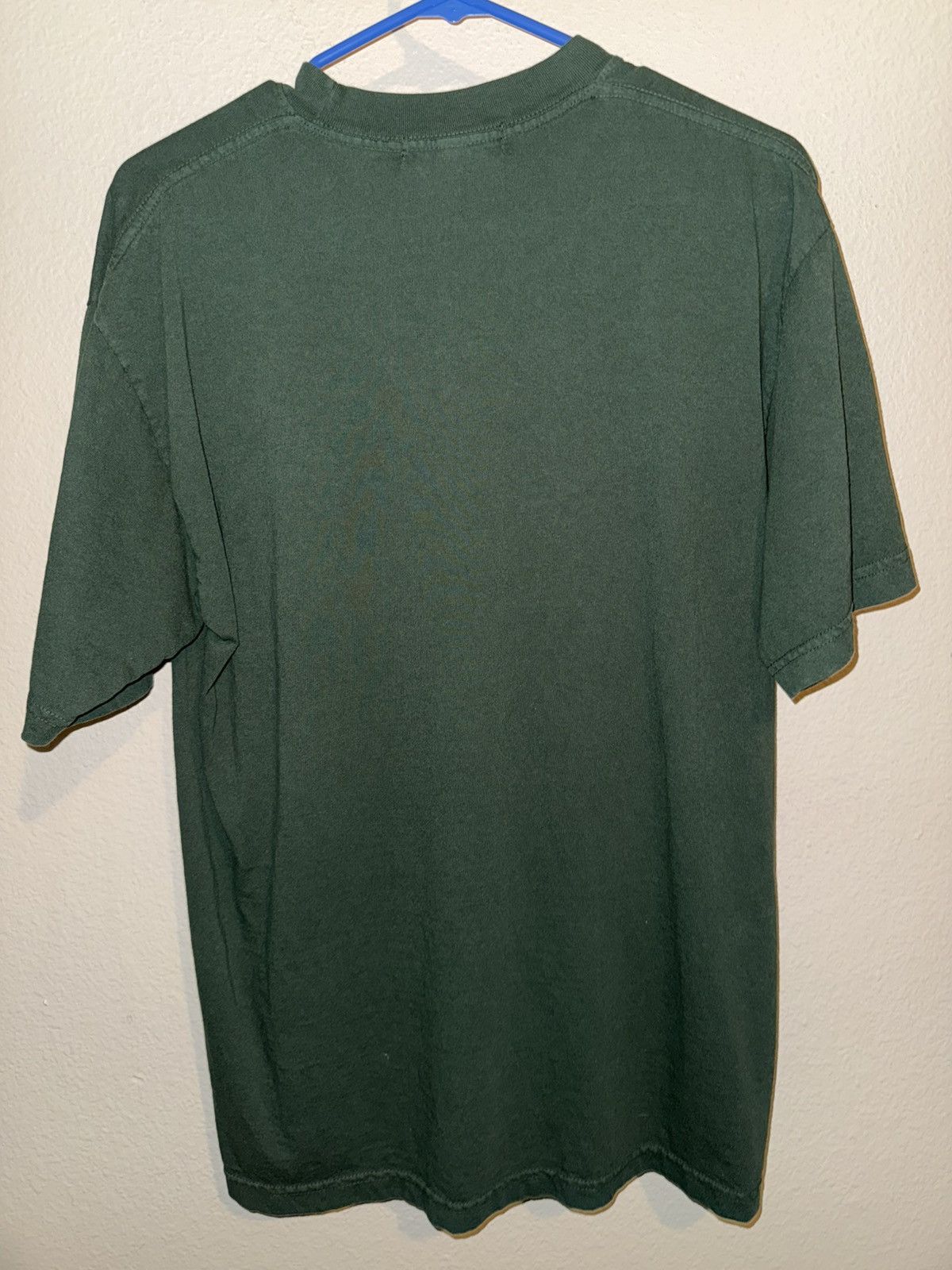 Urban Outfitters Friends & Family Tee Size US M / EU 48-50 / 2 - 2 Thumbnail