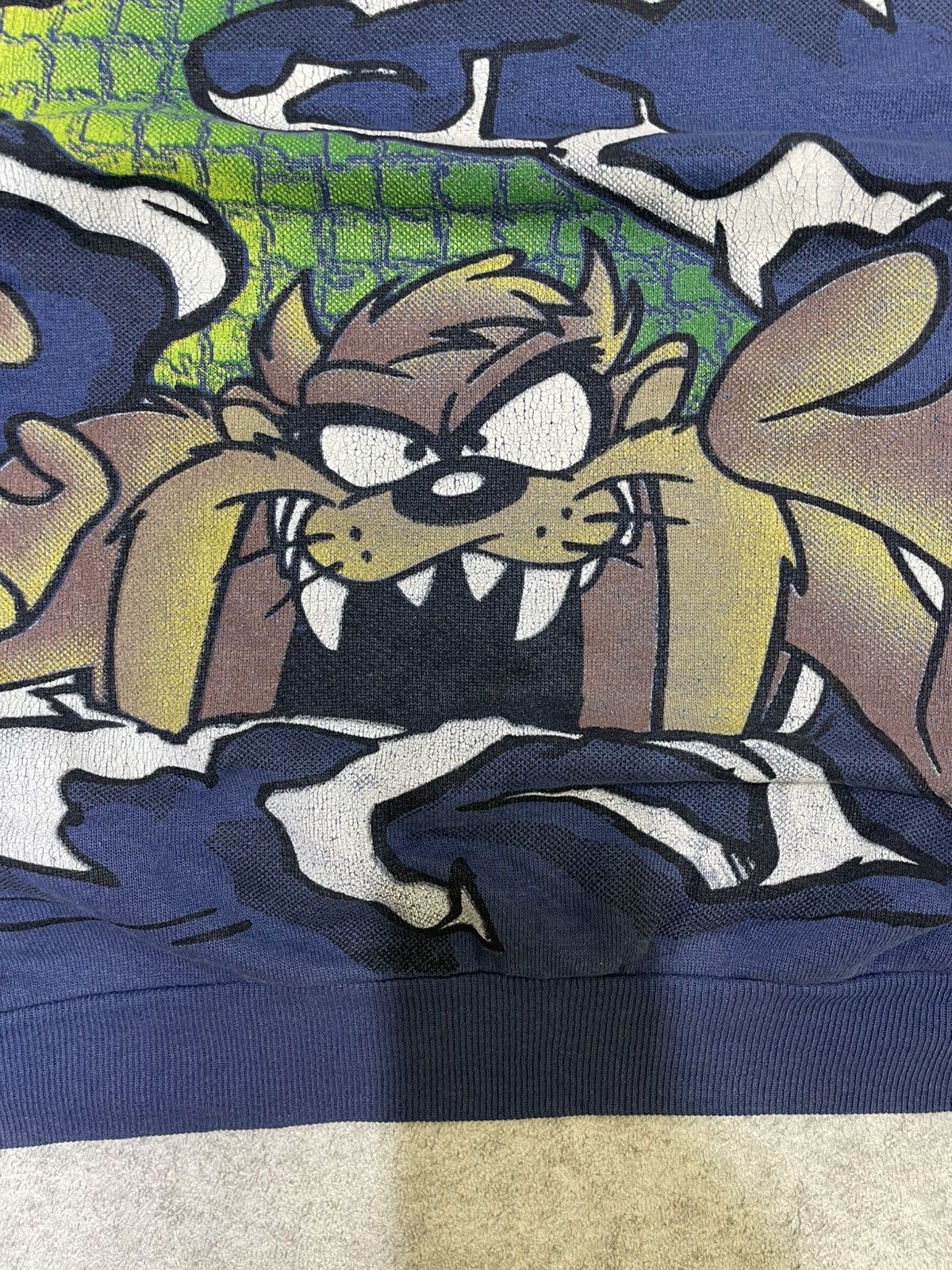 Disney Vintage 1996 Looney Tunes x Disney Sweatshirt – Taz Graphic Size US M / EU 48-50 / 2 - 5 Thumbnail
