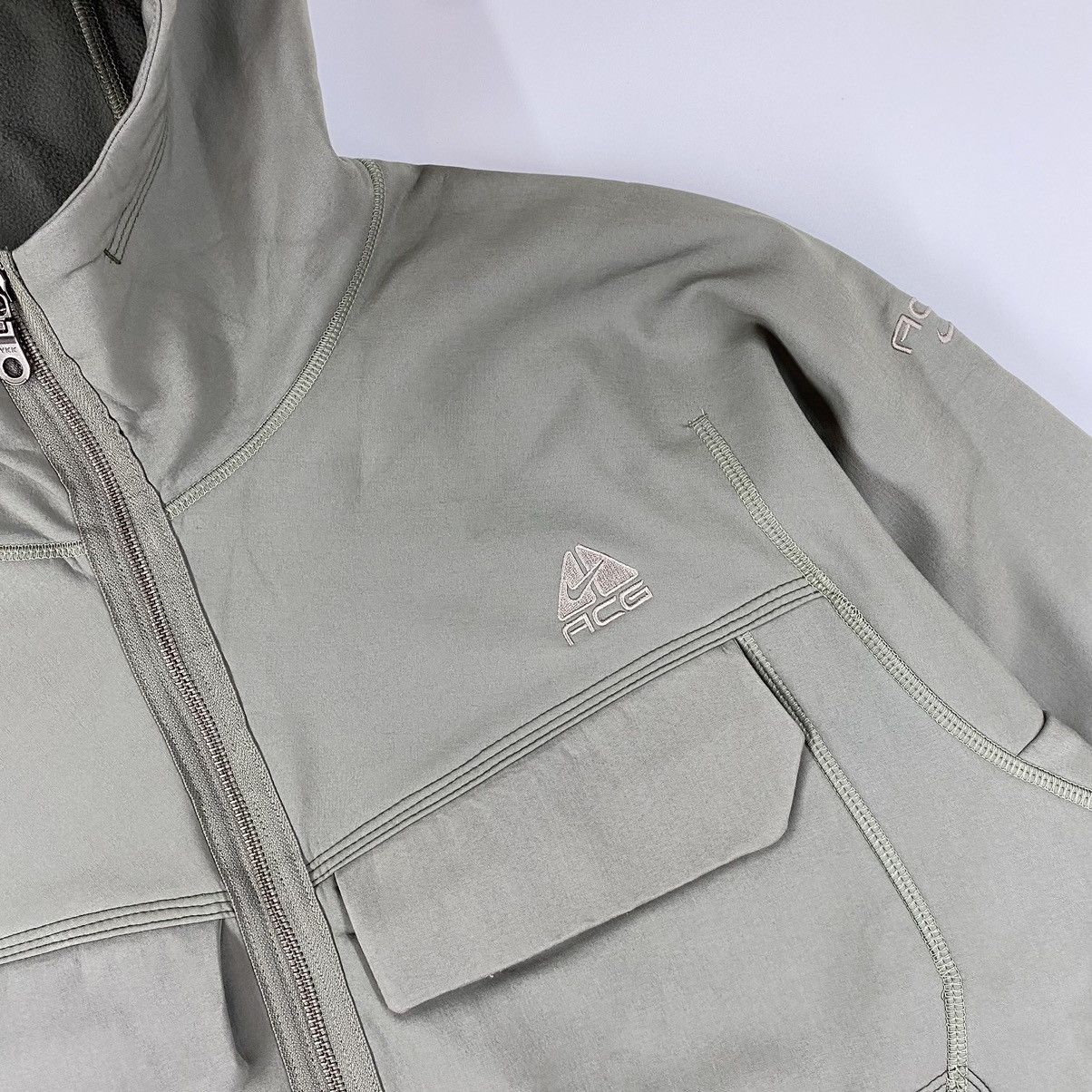 Nike Vintage Nike ACG Light Soft Shell Jacket Size US XL / EU 56 / 4 - 6 Thumbnail