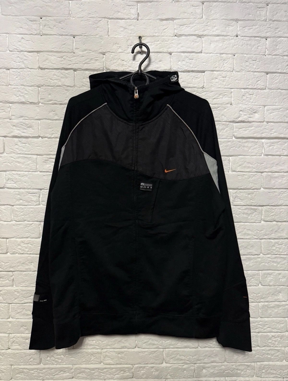Nike Vintage Nike TN Light Jacket Full Zip Hooded Sz XL Size US XL / EU 56 / 4 - 1 Thumbnail