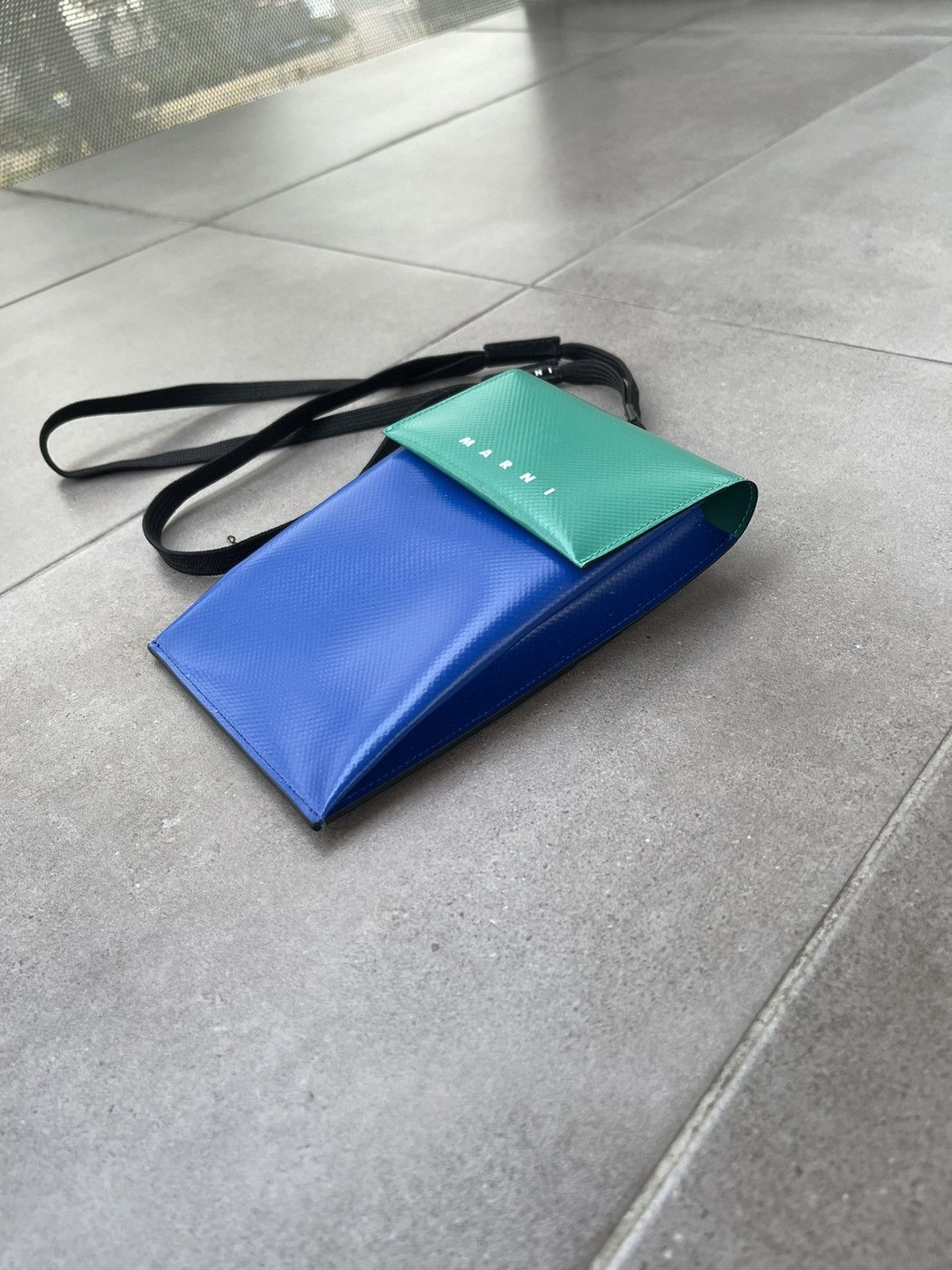 Marni !DS! SS22 Marni Tribeca Two Tones Blue Green Phone Case Size ONE SIZE - 6 Thumbnail