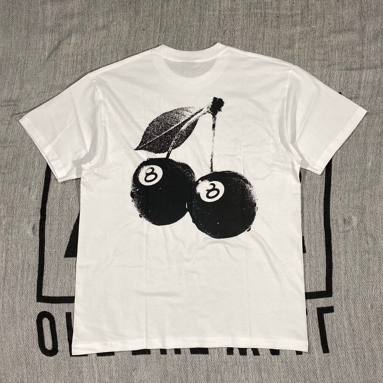 Stussy Stussy Cherries Tee White Size Large Size US L / EU 52-54 / 3 - 1 Thumbnail