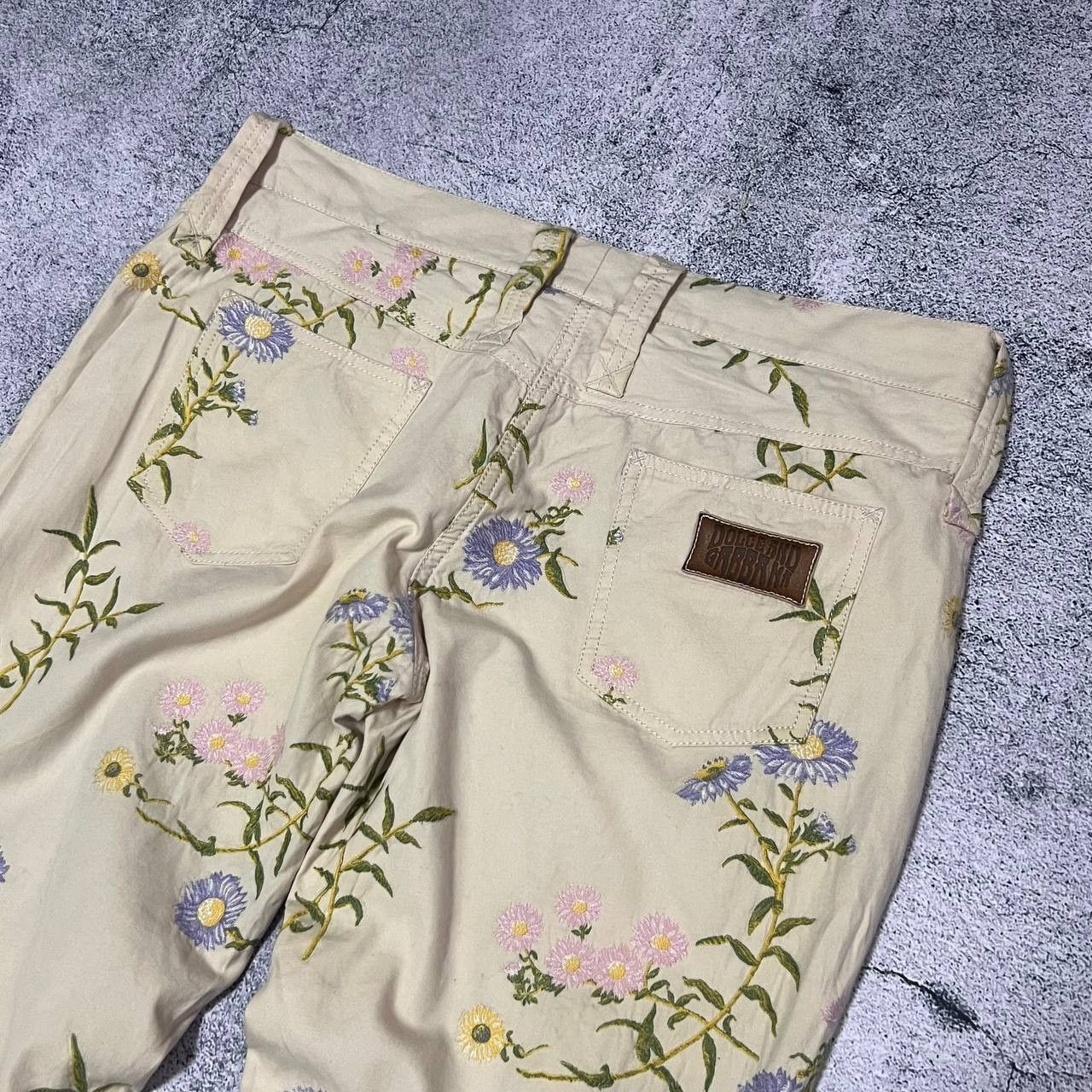 Dolce & Gabbana × Vintage Vintage Dolce & Gabbana Women's fully Floral Pants Size 32" / US 10 / IT 46 - 7 Thumbnail